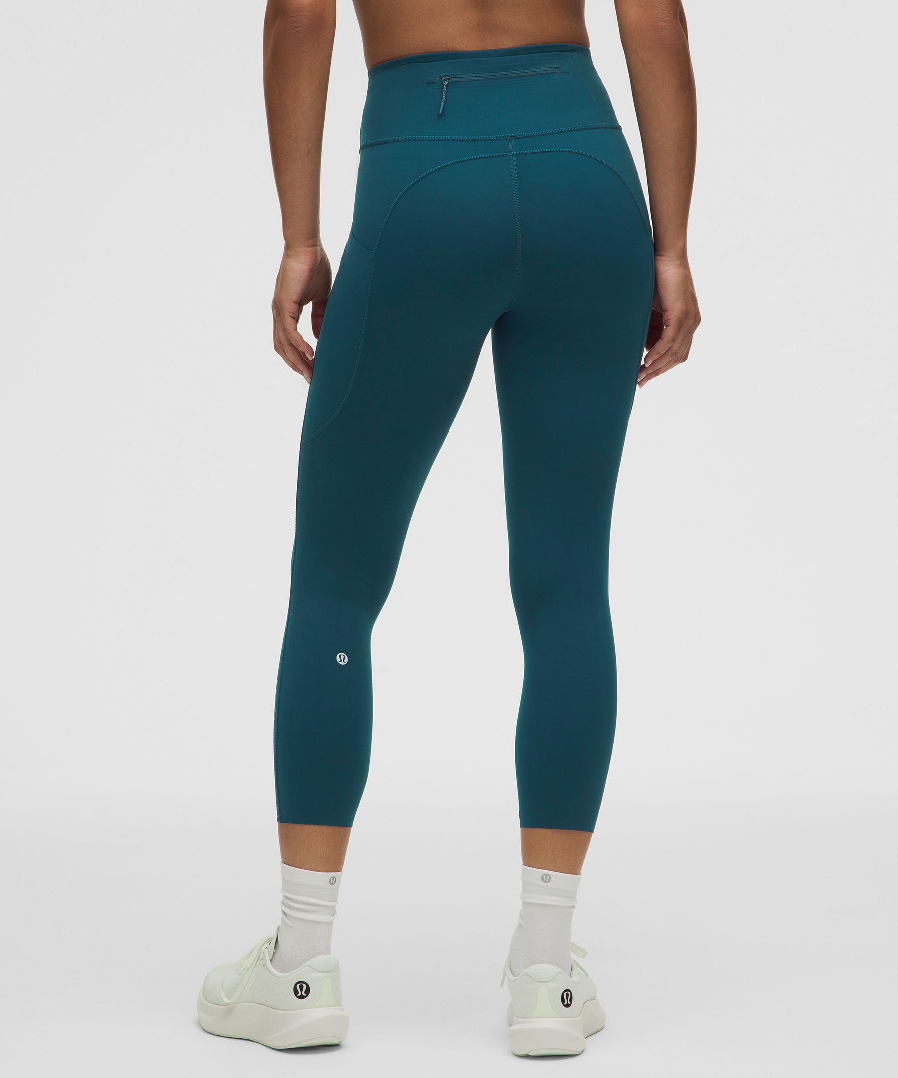 Fast and Free 6-Pocket High-Rise Crop 23"