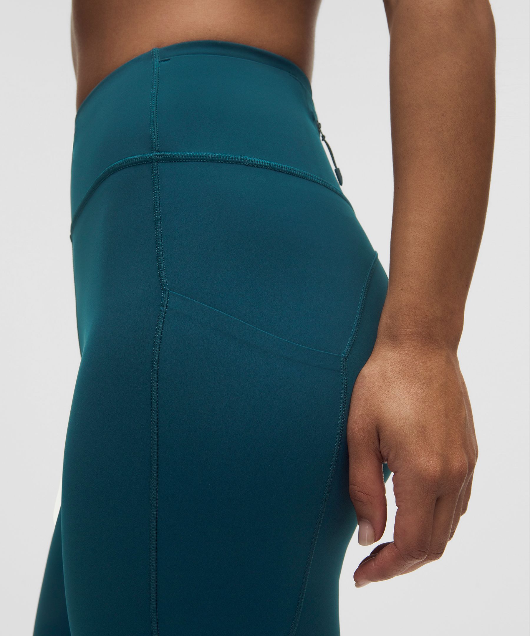 Fast and Free 6-Pocket High-Rise Crop 23"