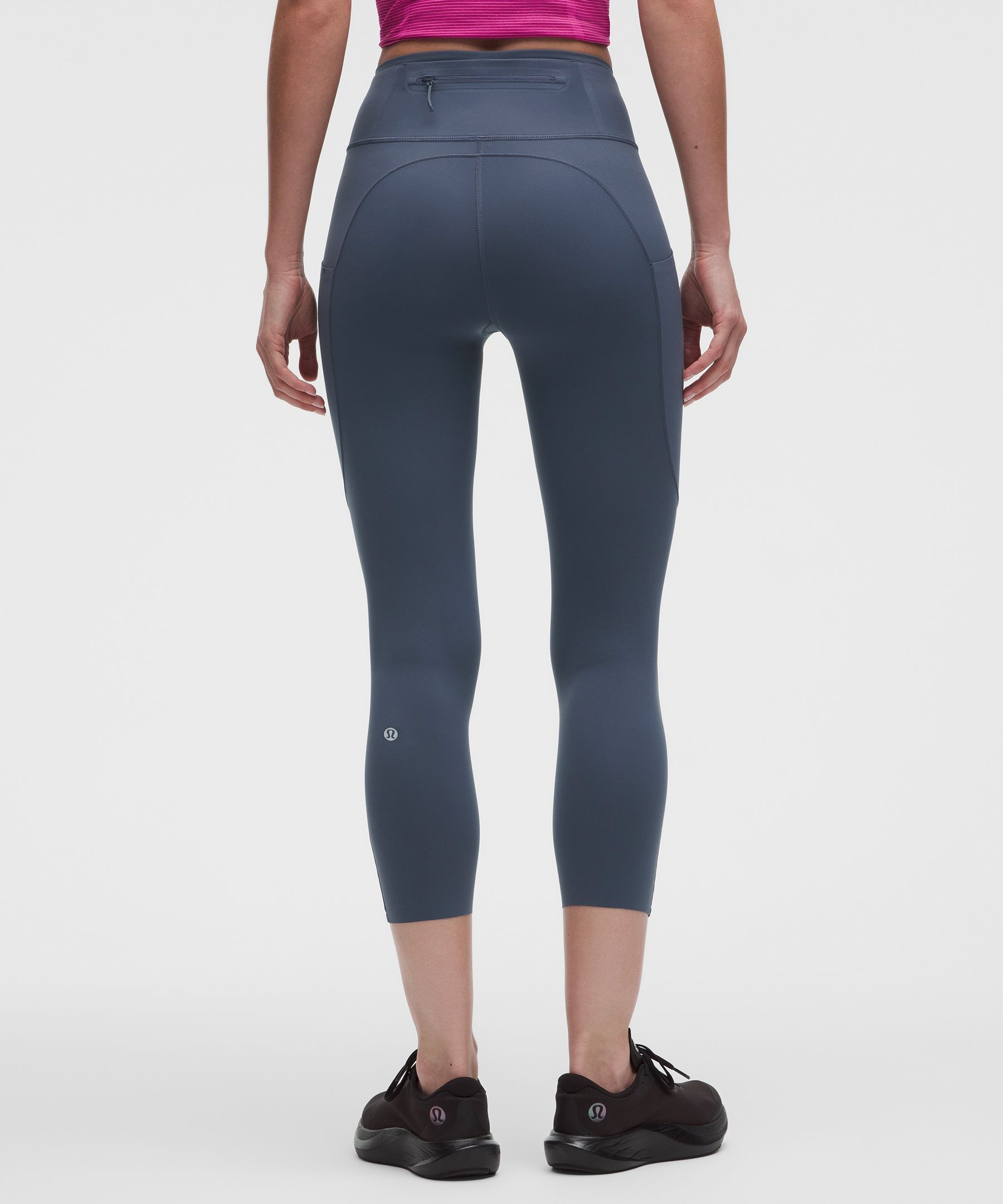 Fast and Free 6-Pocket High-Rise Crop 23"