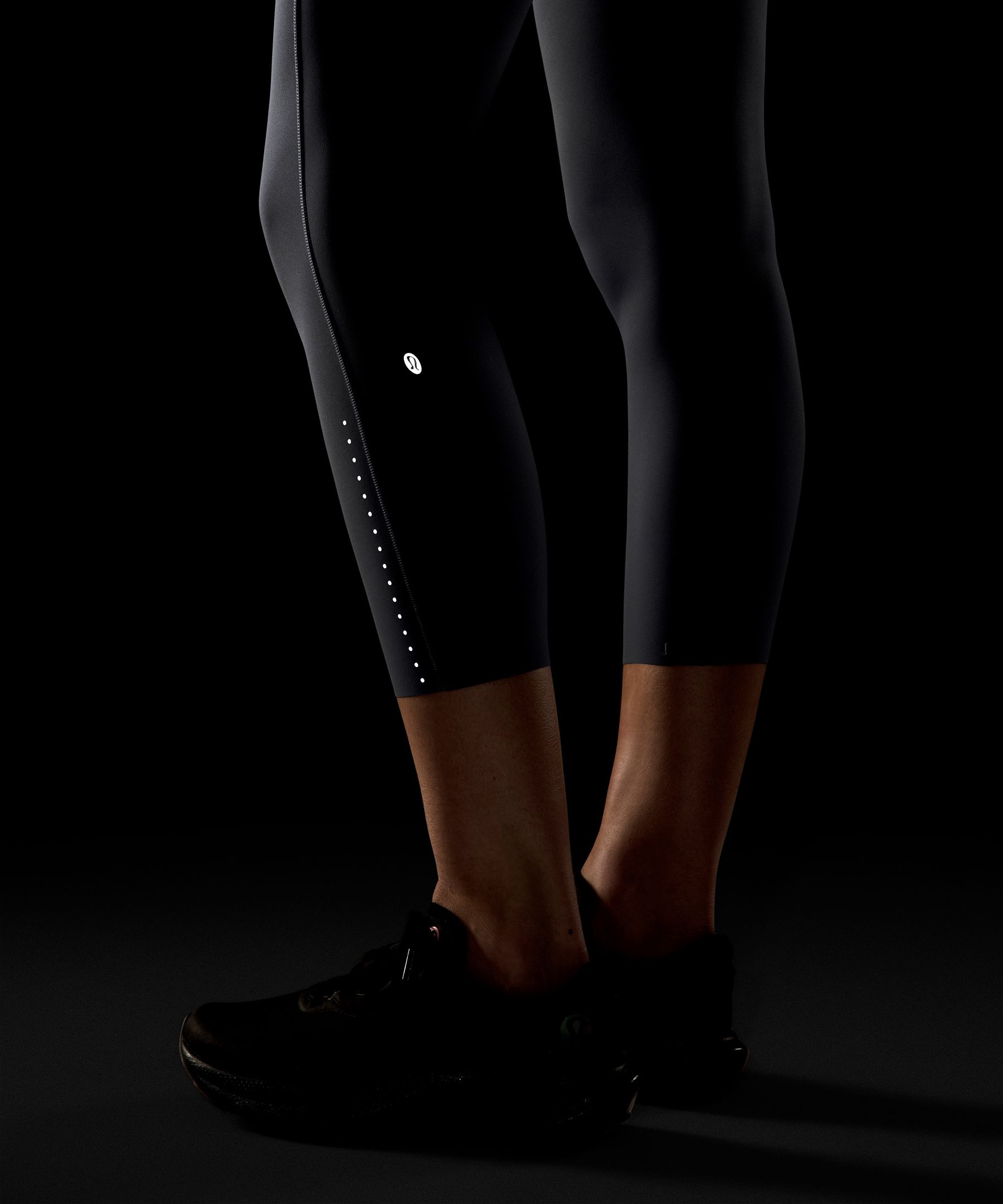 Fast and Free 6-Pocket High-Rise Crop 23"