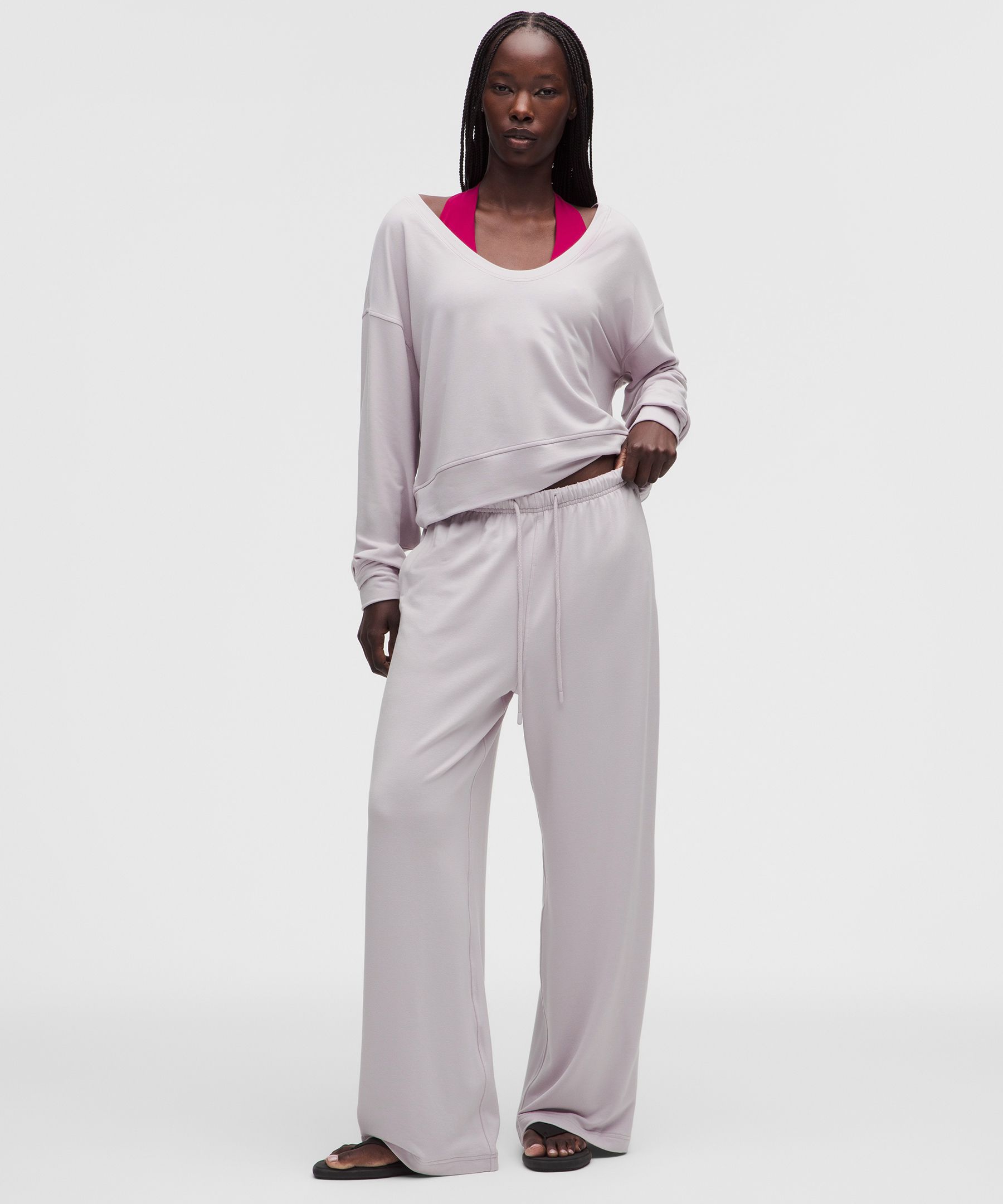 BeCalm Mid-Rise Straight-Leg Pant