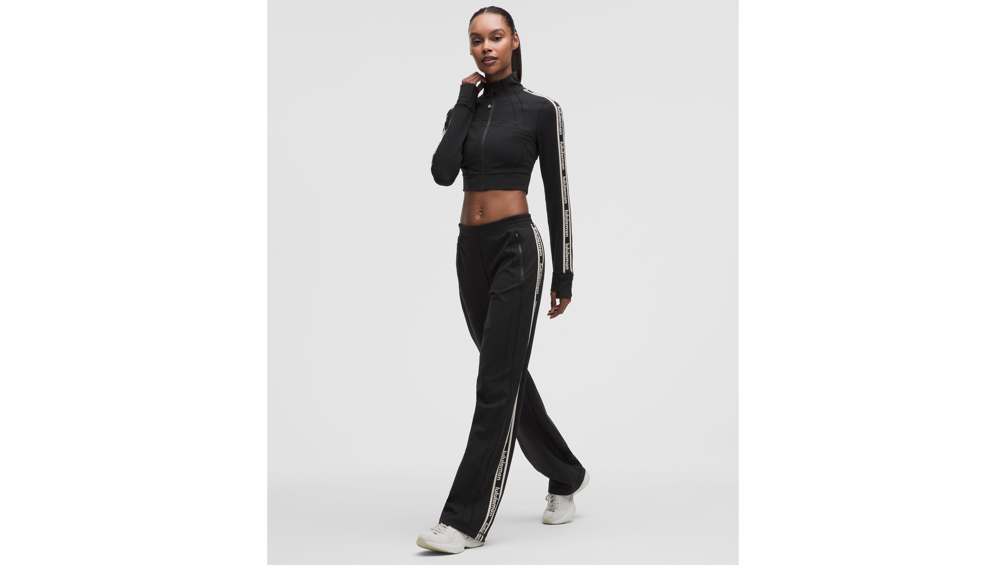 Define Track Pant *Wordmark
