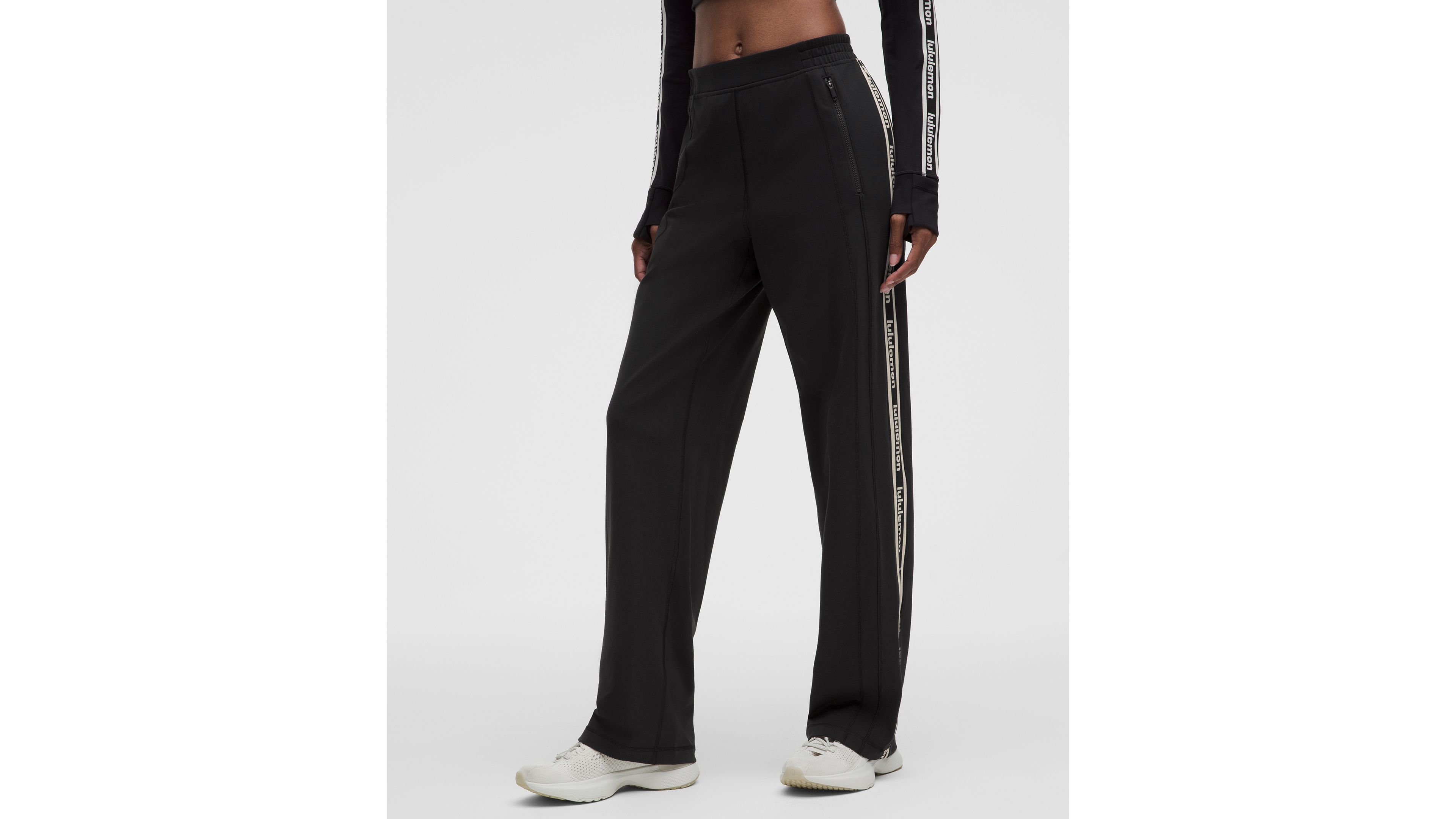 Define Track Pant *Wordmark