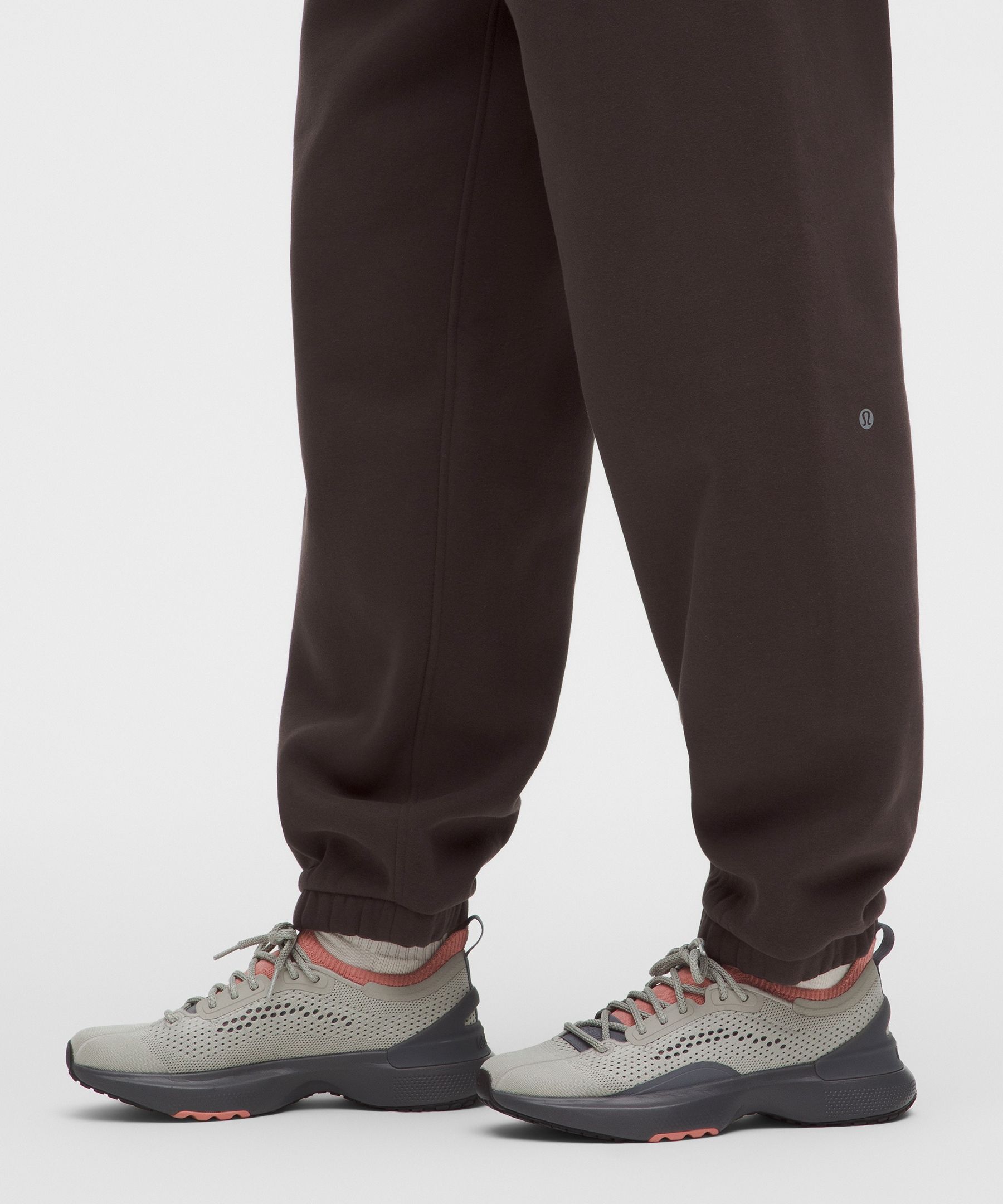 Pantal&oacute;n de ch&aacute;ndal Steady State SuperLoft para mujer