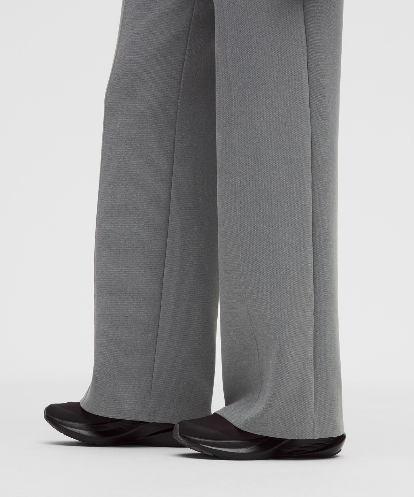 Женские брюки Lululemon Daydrift Stacked-Leg Trouser Regular *Twill, цвет: Меланжевый оникс серый — фото 8