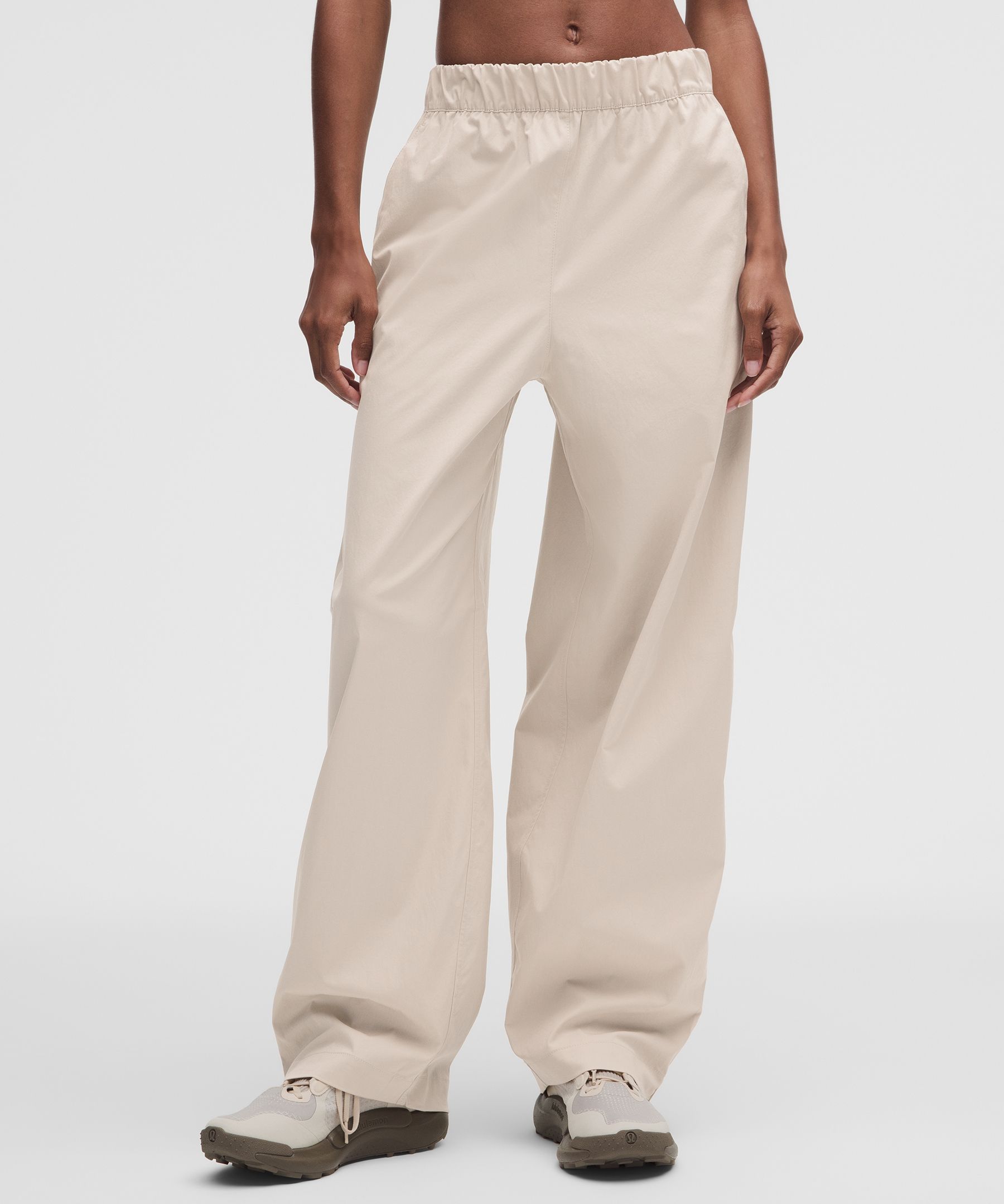 Pantal&oacute;n tejido tipo barrel de tiro alto *Regular