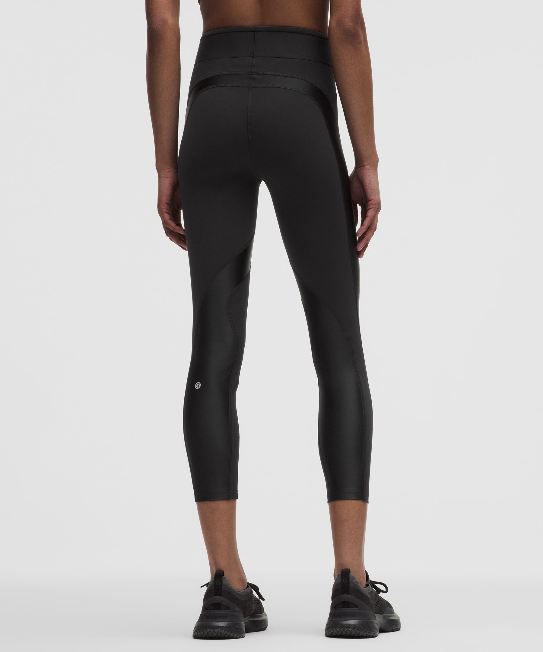 Legging License to Train taille haute 64&nbsp;cm *Empi&egrave;cements