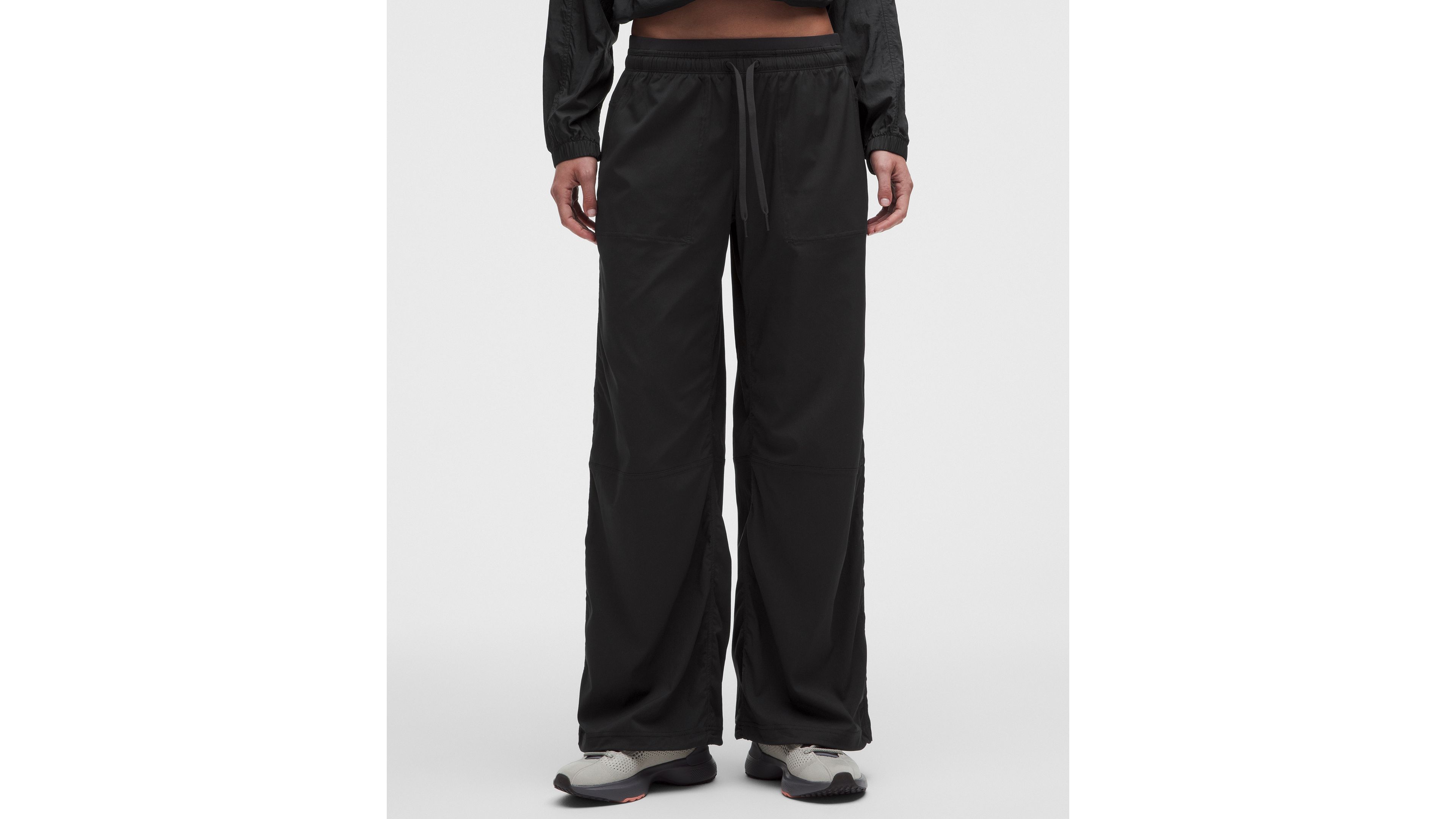 Dance Studio Evolve Low-Rise Oversized Pant *Regular
