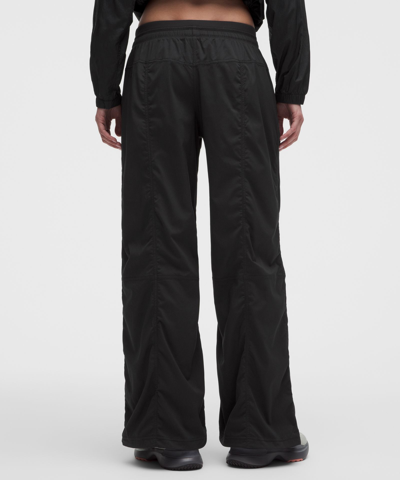 Женские брюки Lululemon Dance Studio Evolve Low-Rise Oversized Pant *Regular — фото 3