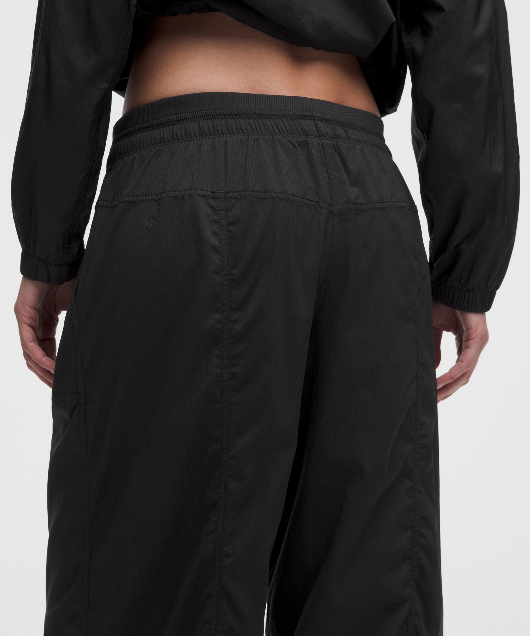 Dance Studio Evolve Low-Rise Oversized Pant