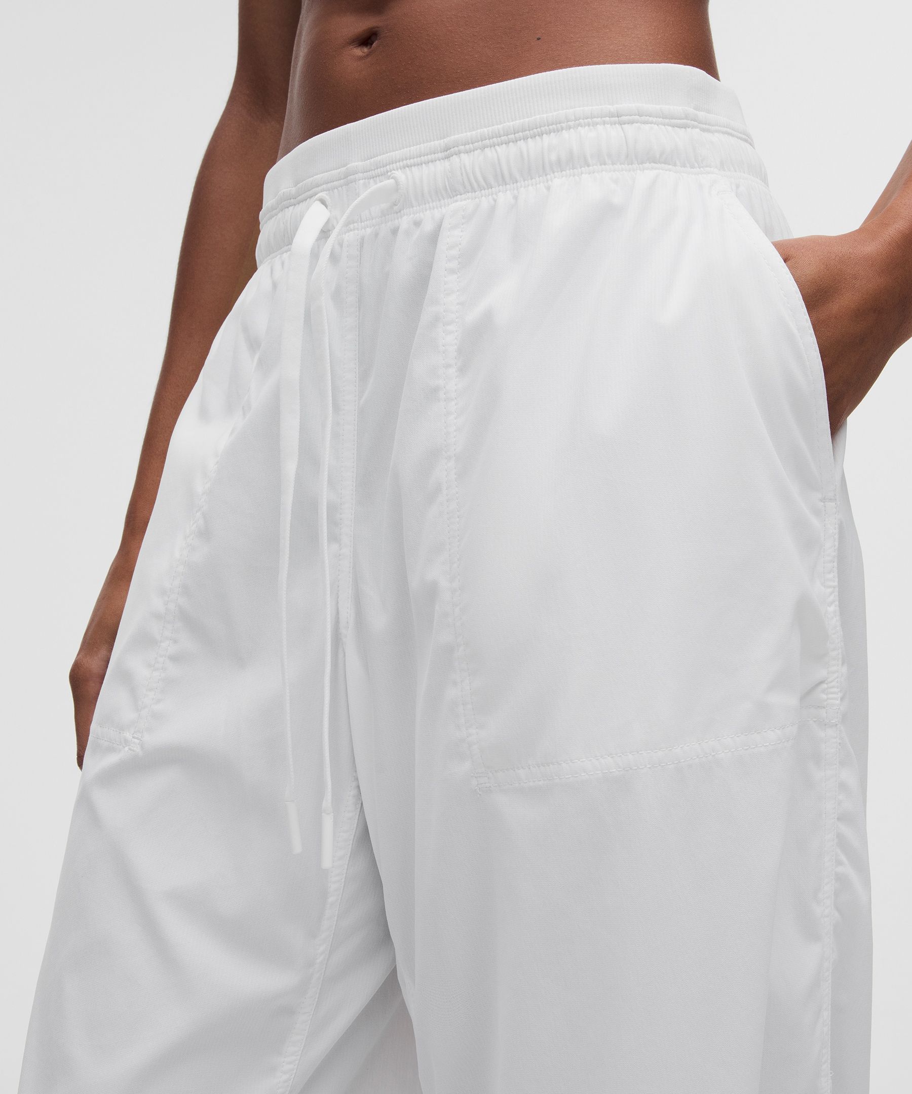 Dance Studio Evolve Low-Rise Oversized Pant *Regular