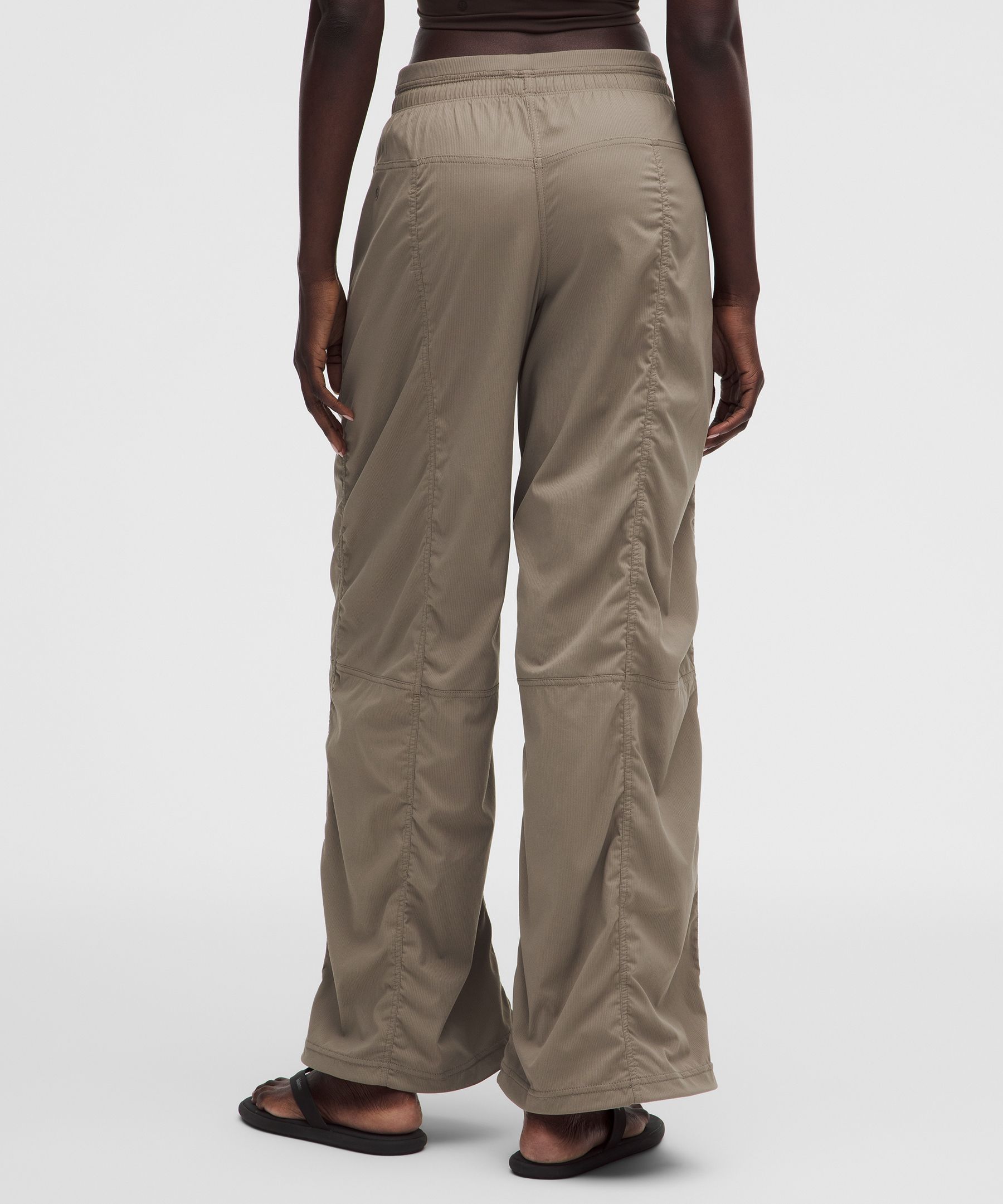 Dance Studio Evolve Low-Rise Oversized Pant