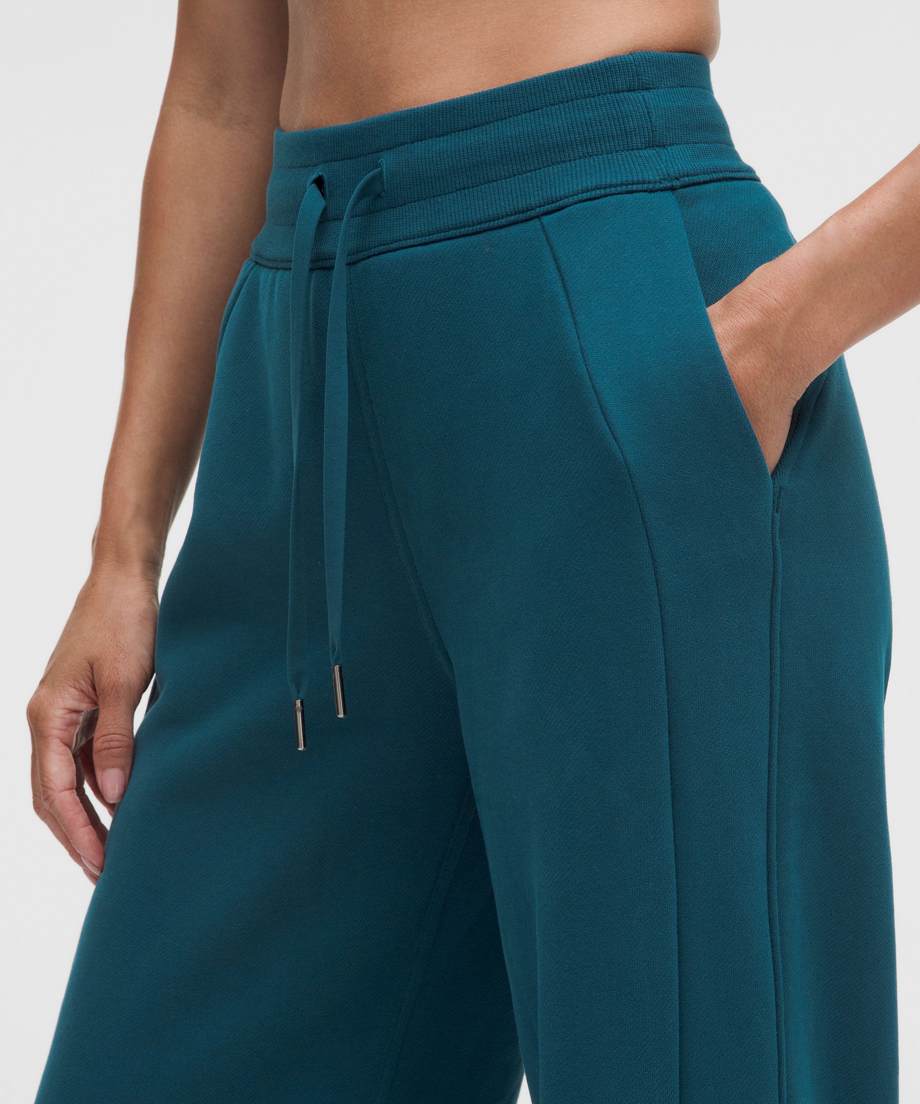 Scuba Mid-Rise Wide-Leg Pants *Asia Fit