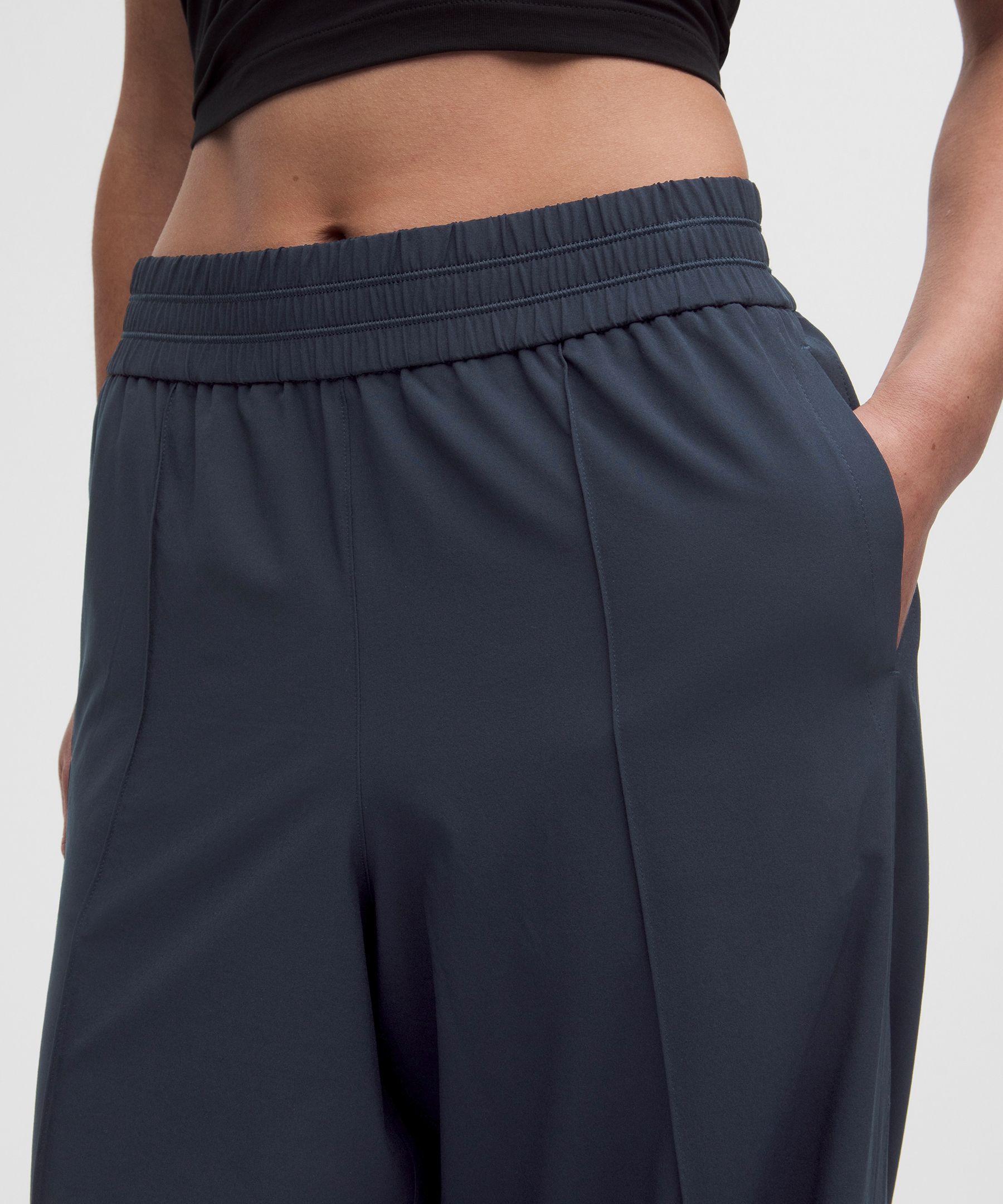 Breezily Mid-Rise Pants *Asia Fit