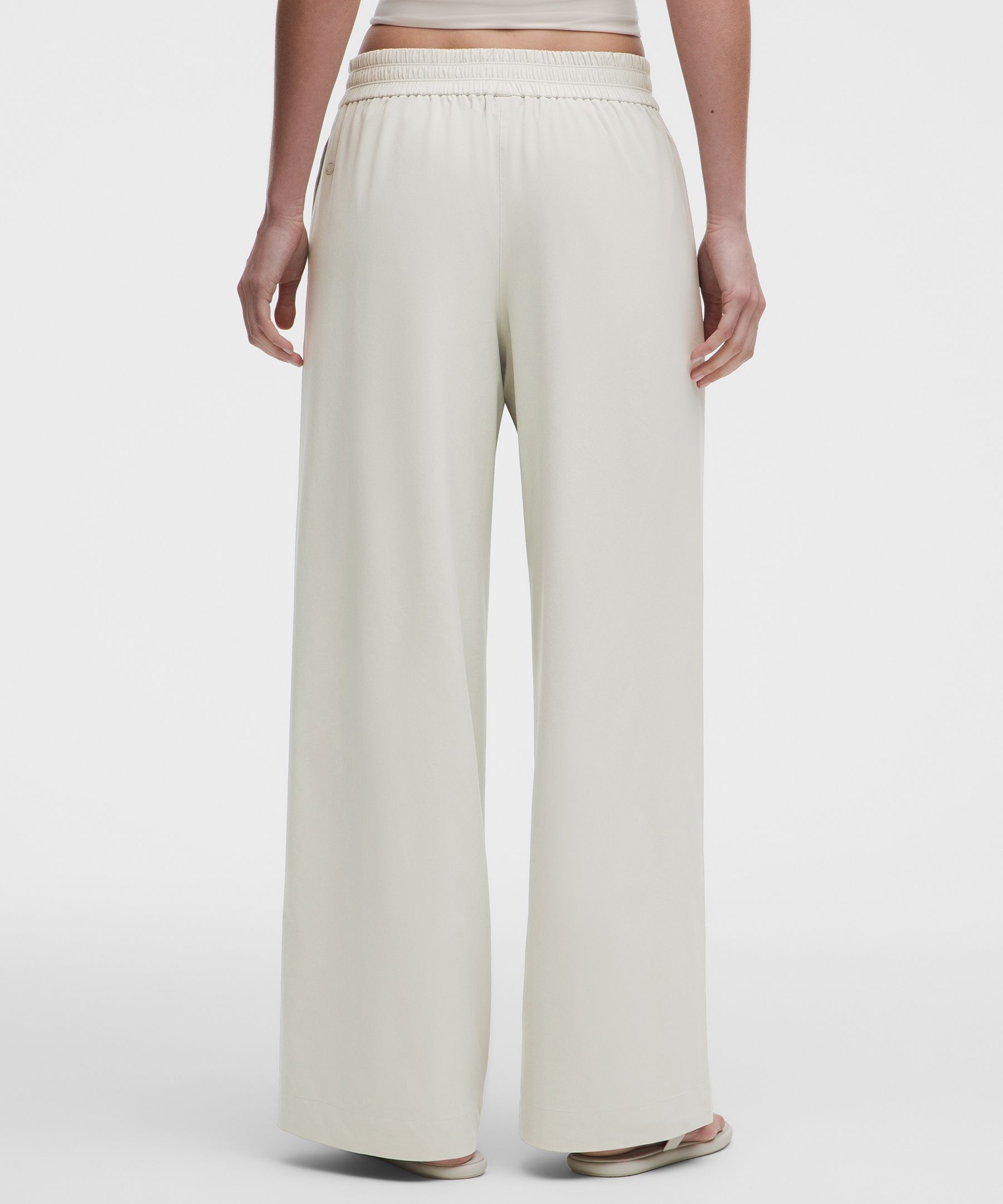 Breezily Mid-Rise Pant *Regular