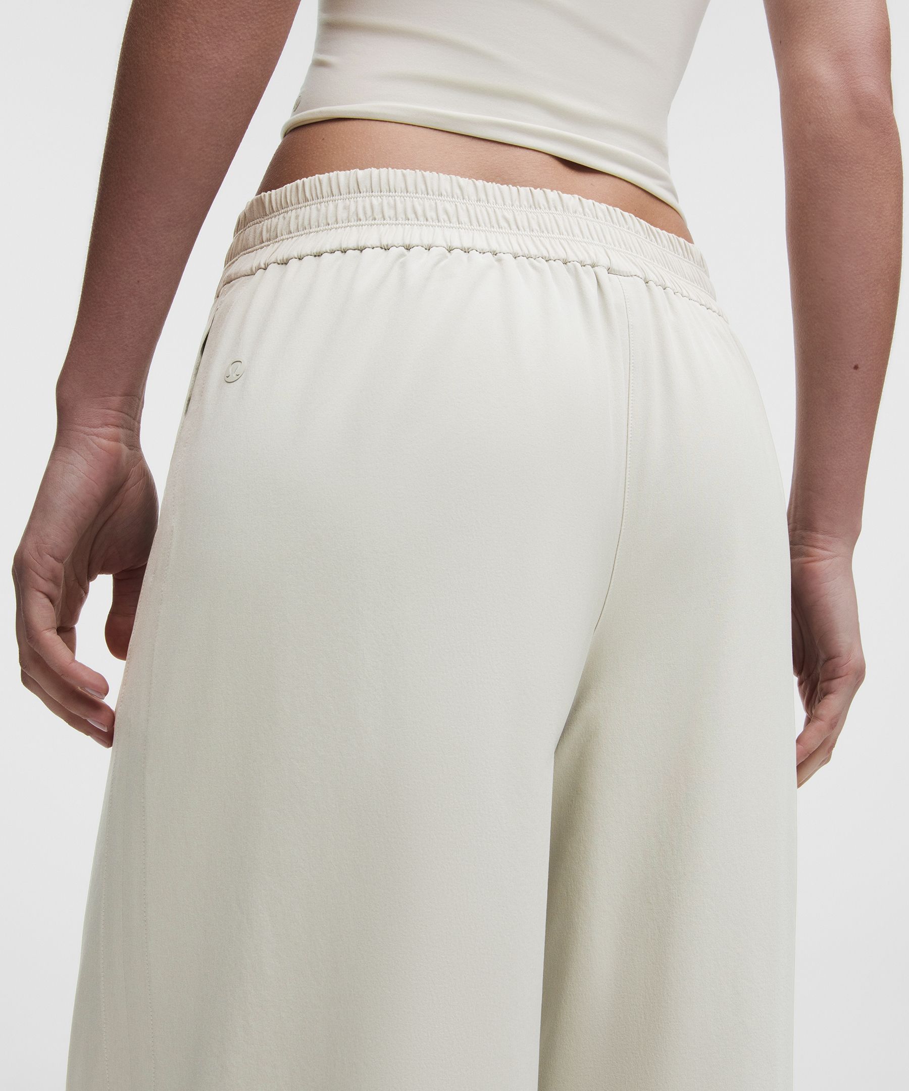 Breezily Mid-Rise Pant *Regular