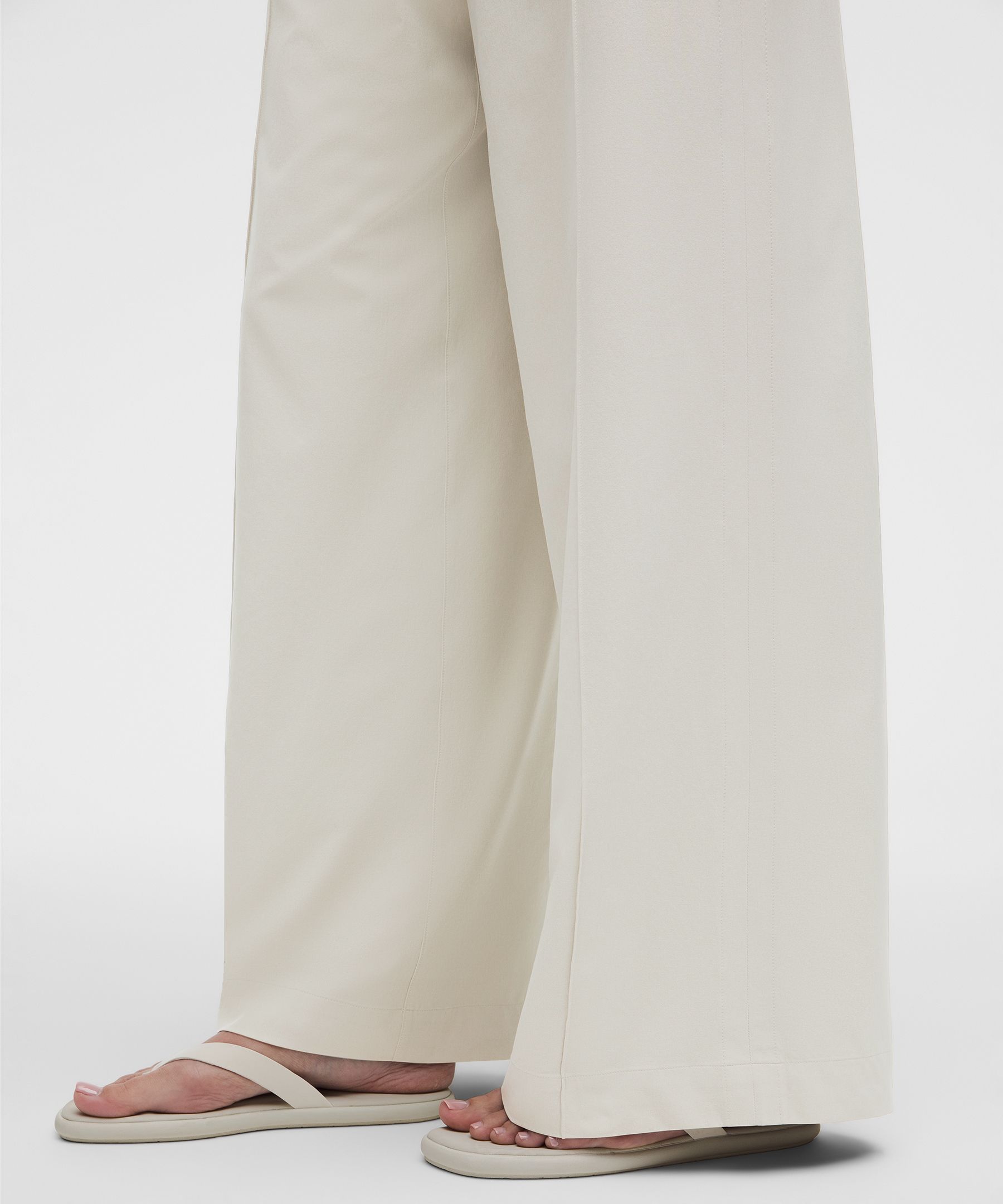 Breezily Mid-Rise Pant *Regular