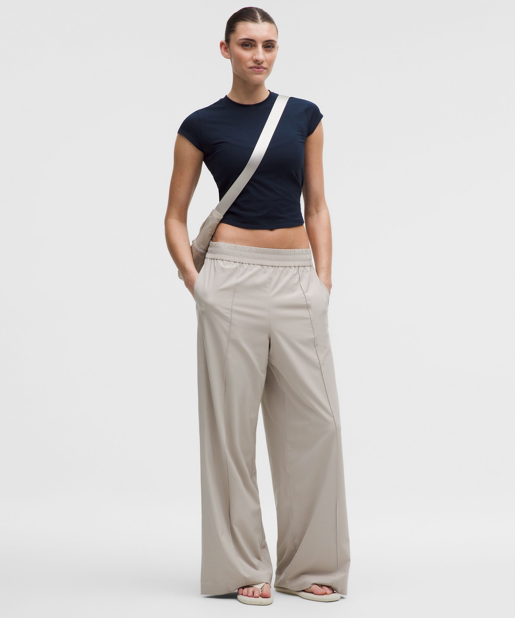 Breezily Mid-Rise Pant 
