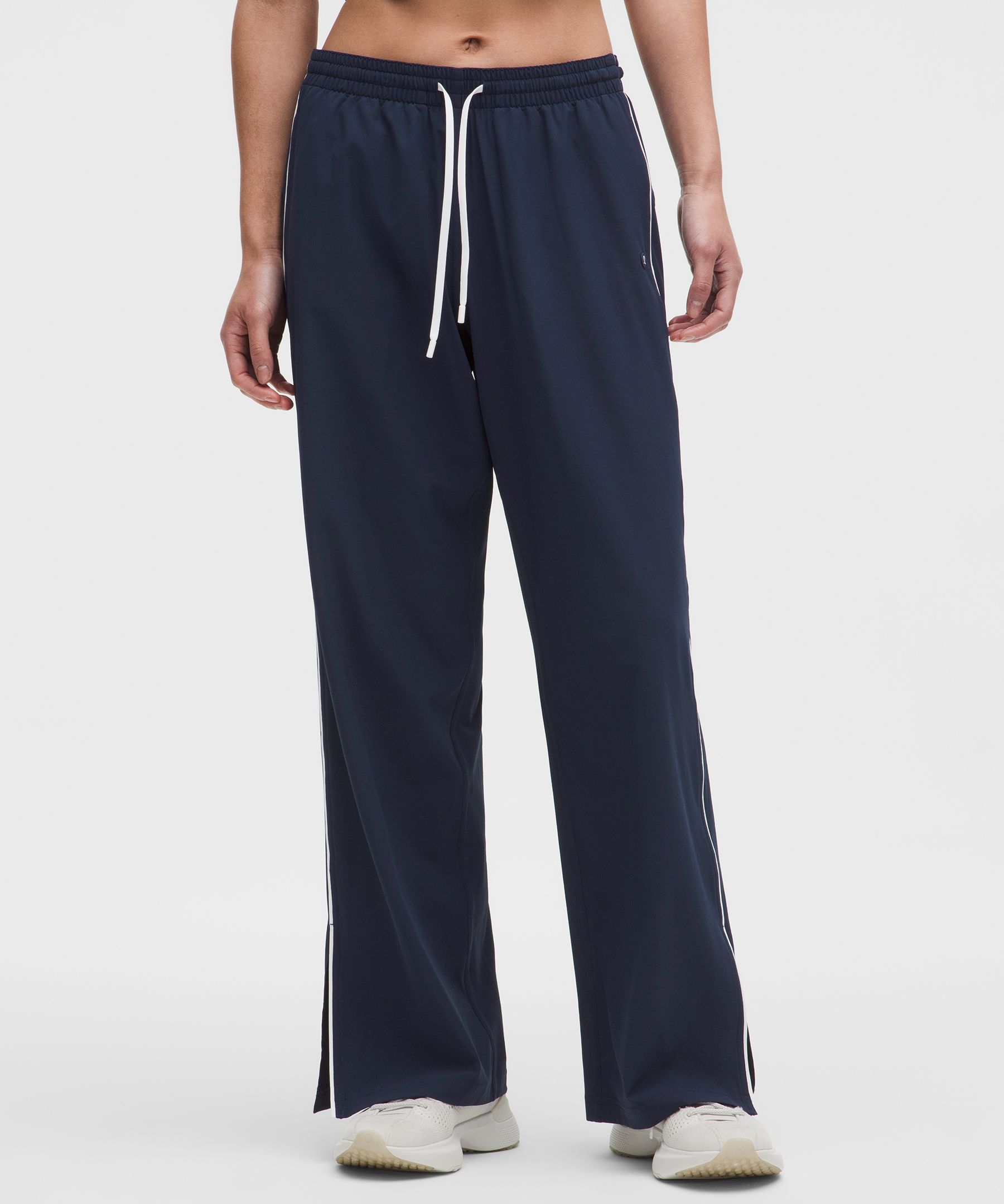 Court Rival Wide-Leg Track Pants *Asia Fit
