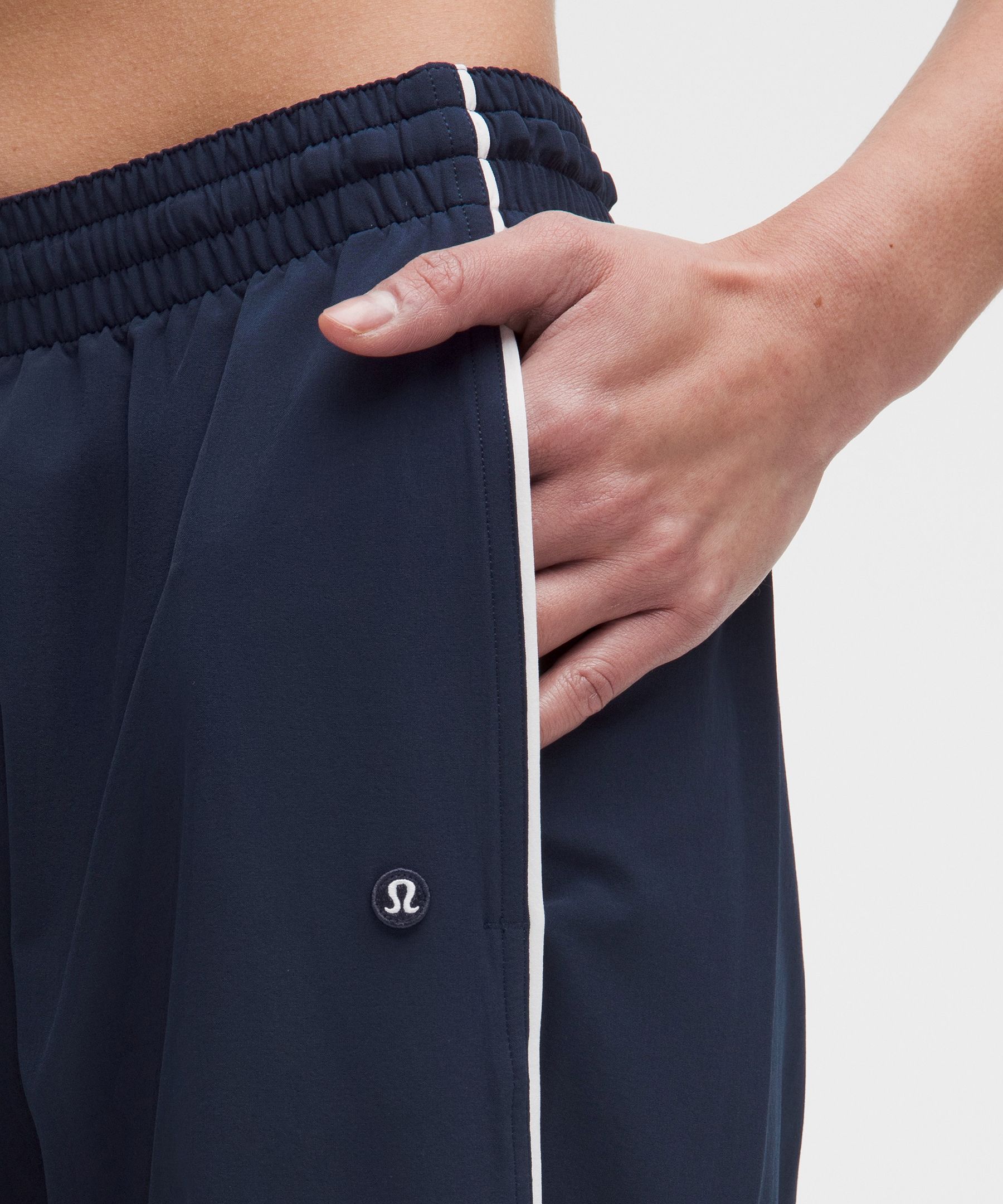 Court Rival Wide-Leg Track Pants *Asia Fit