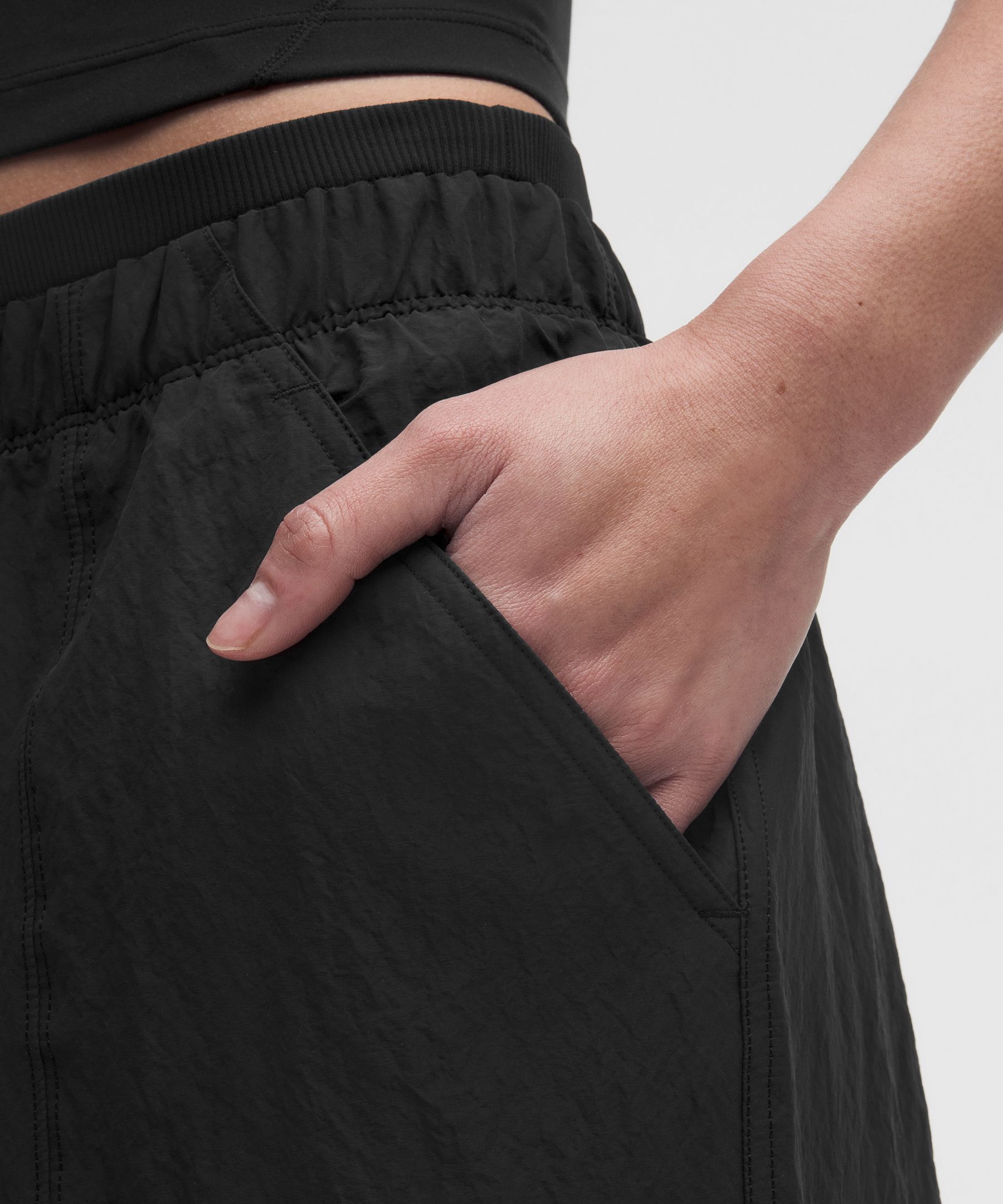 クリンクルナイロン ミッドライズバレルレッグパンツ *アジアフィット