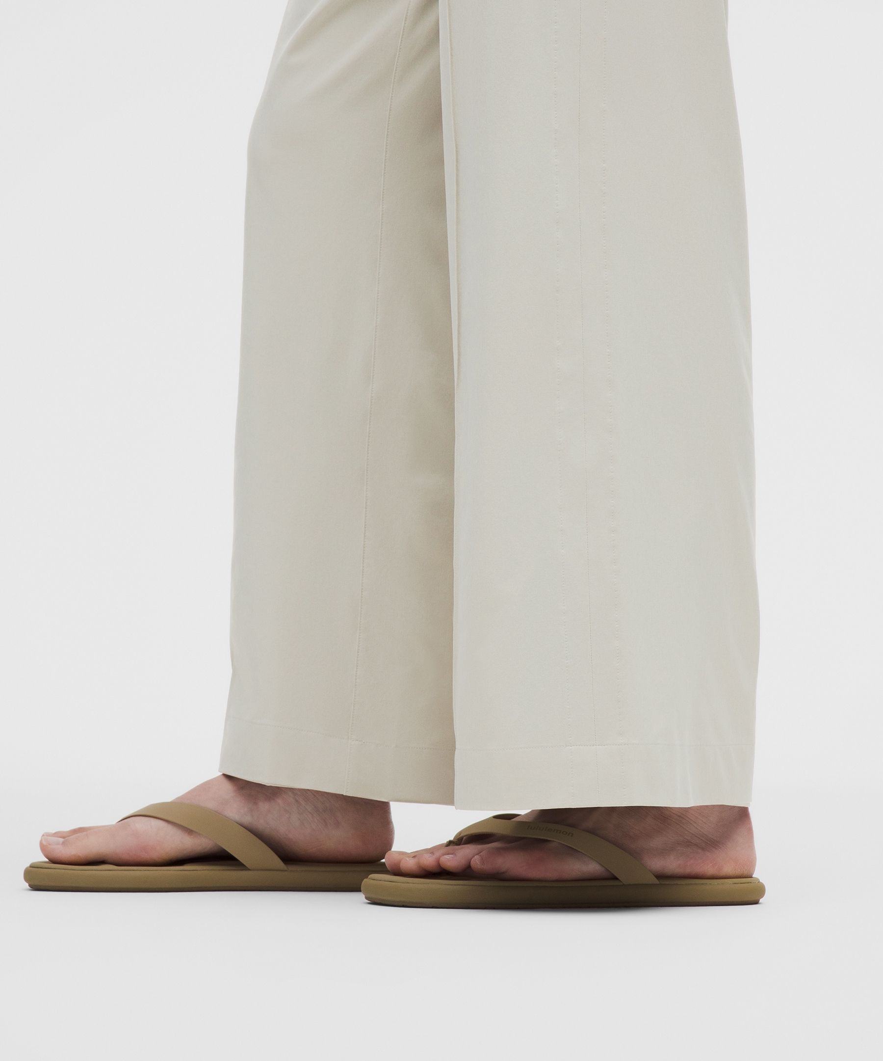 Breezily Mid-Rise Pants *Asia Fit