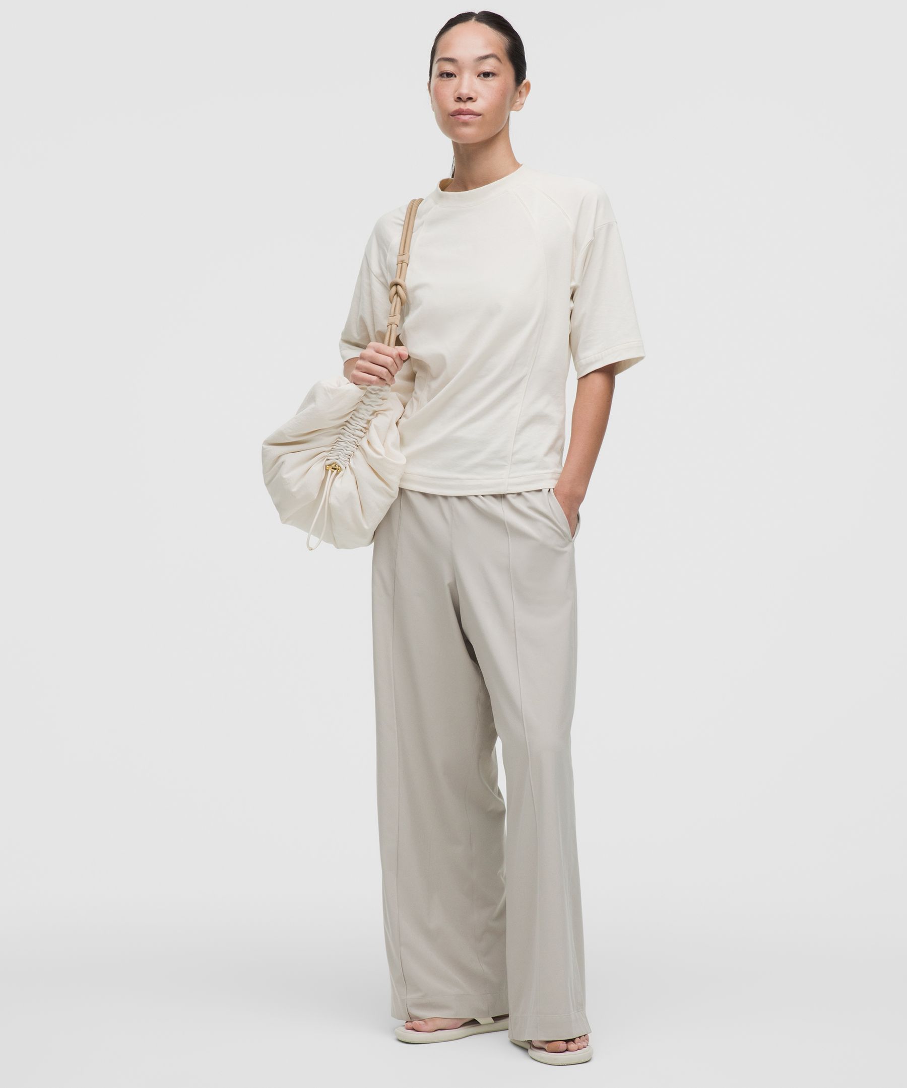 Breezily Mid-Rise Pants *Asia Fit
