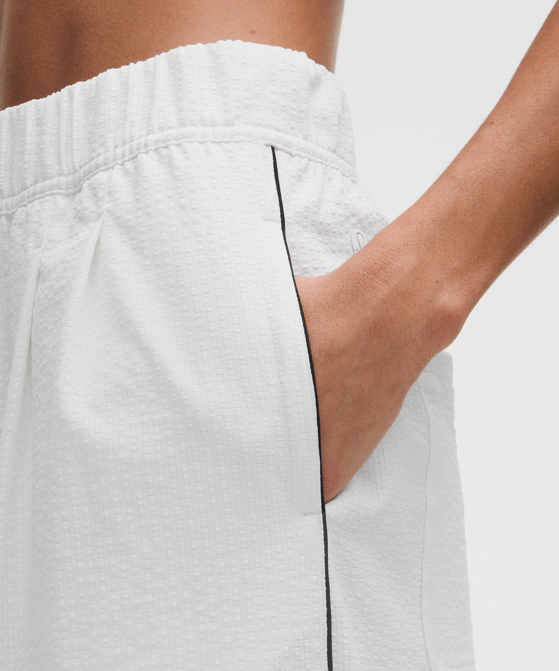 Seersucker WovenAir High-Rise Pleated Pant