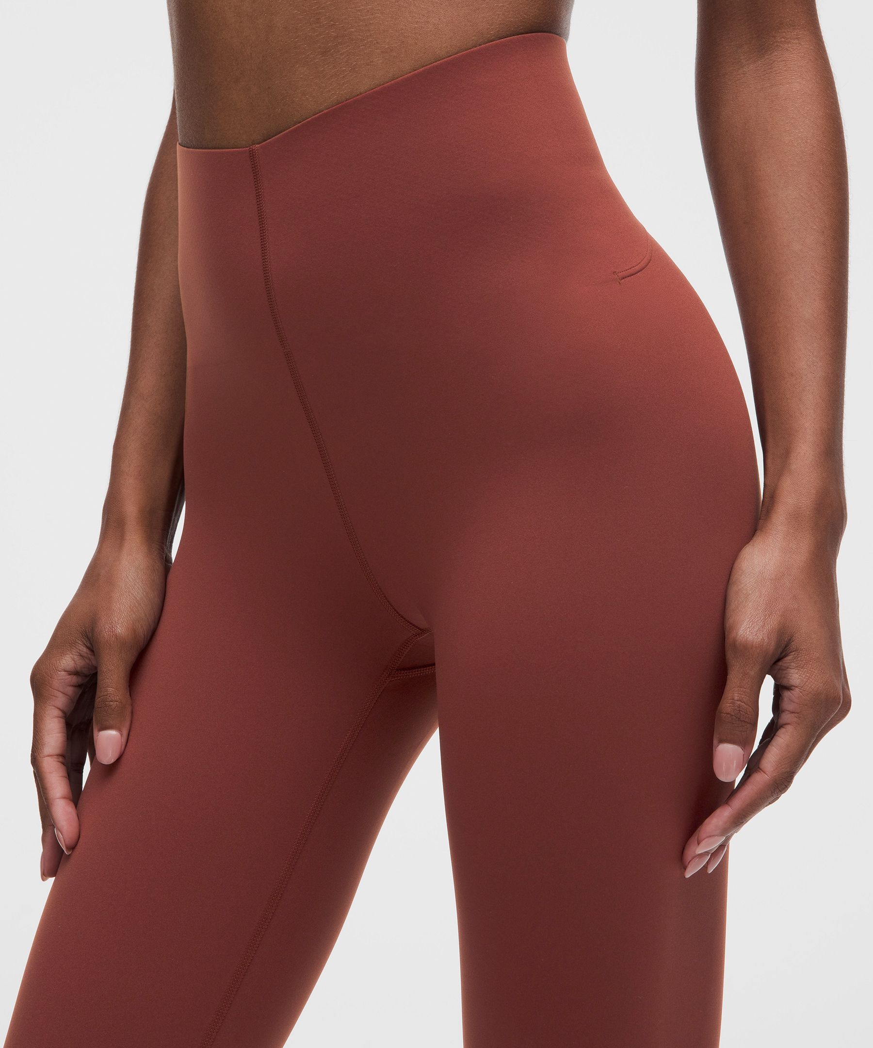 lululemon Glow Up&trade; 超高腰緊身褲 25"