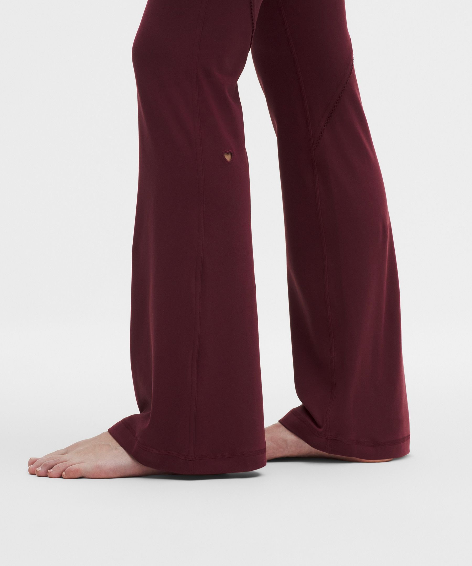 Groove No Line High-Rise Flared Pant *Heart