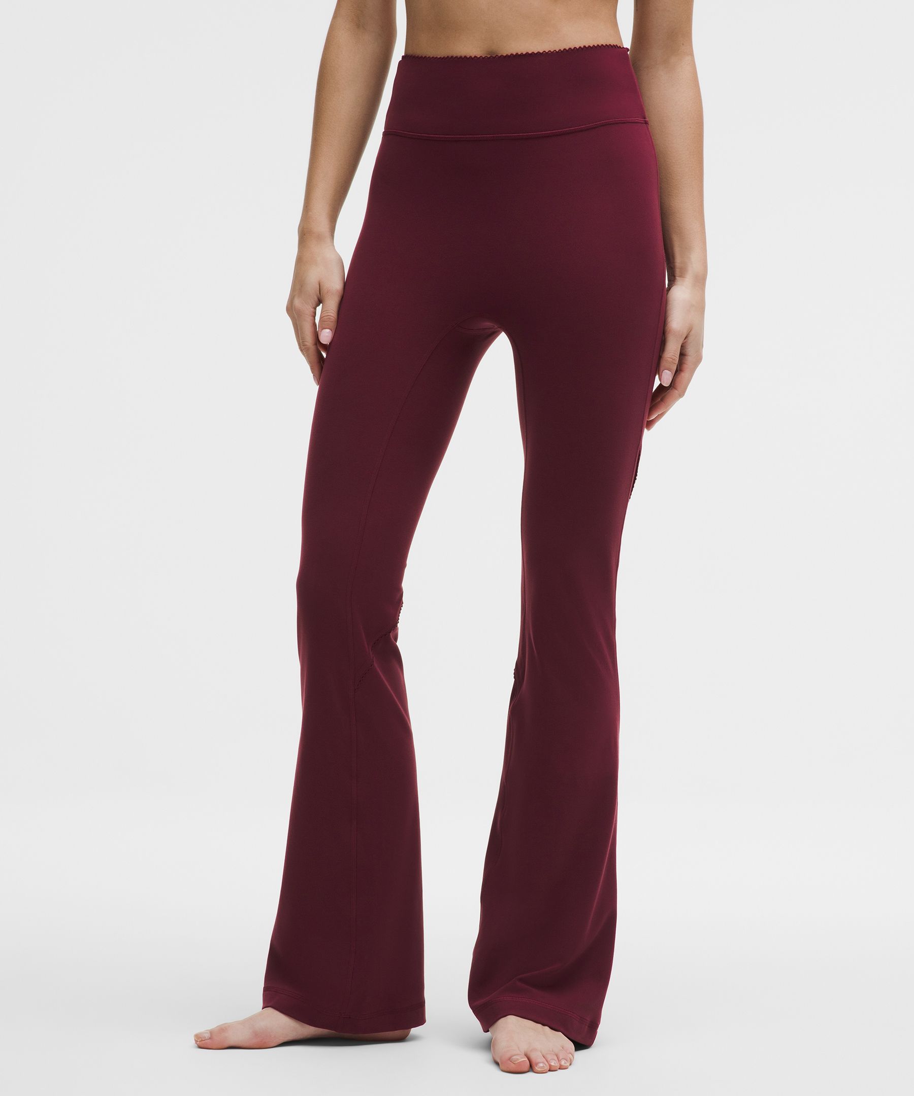 Groove No Line High-Rise Flared Pants Heart *Asia Fit