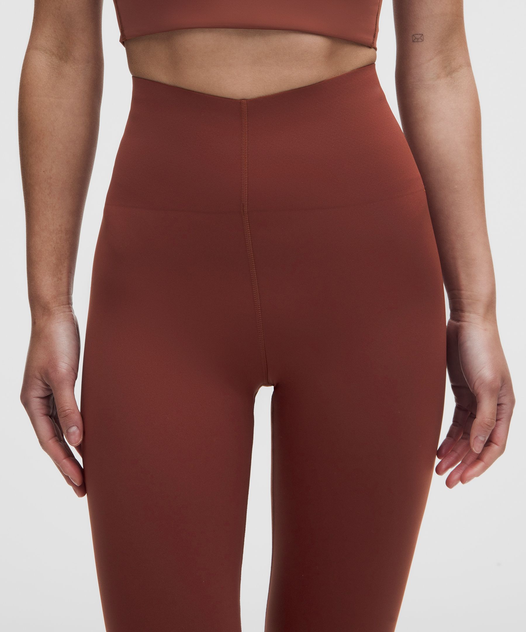 lululemon Glow Up&trade; 超高腰緊身褲 24" *亞洲剪裁