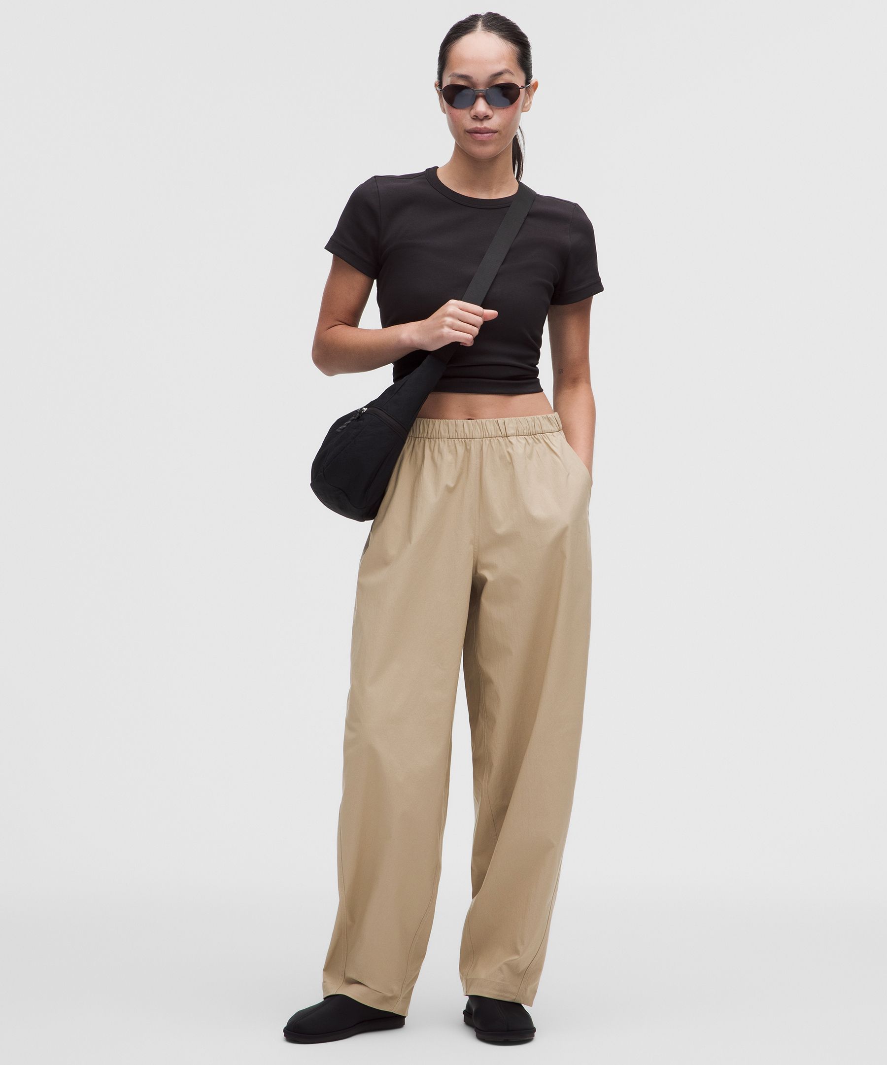 Woven Barrel-Leg Mid-Rise Pant *Asia Fit