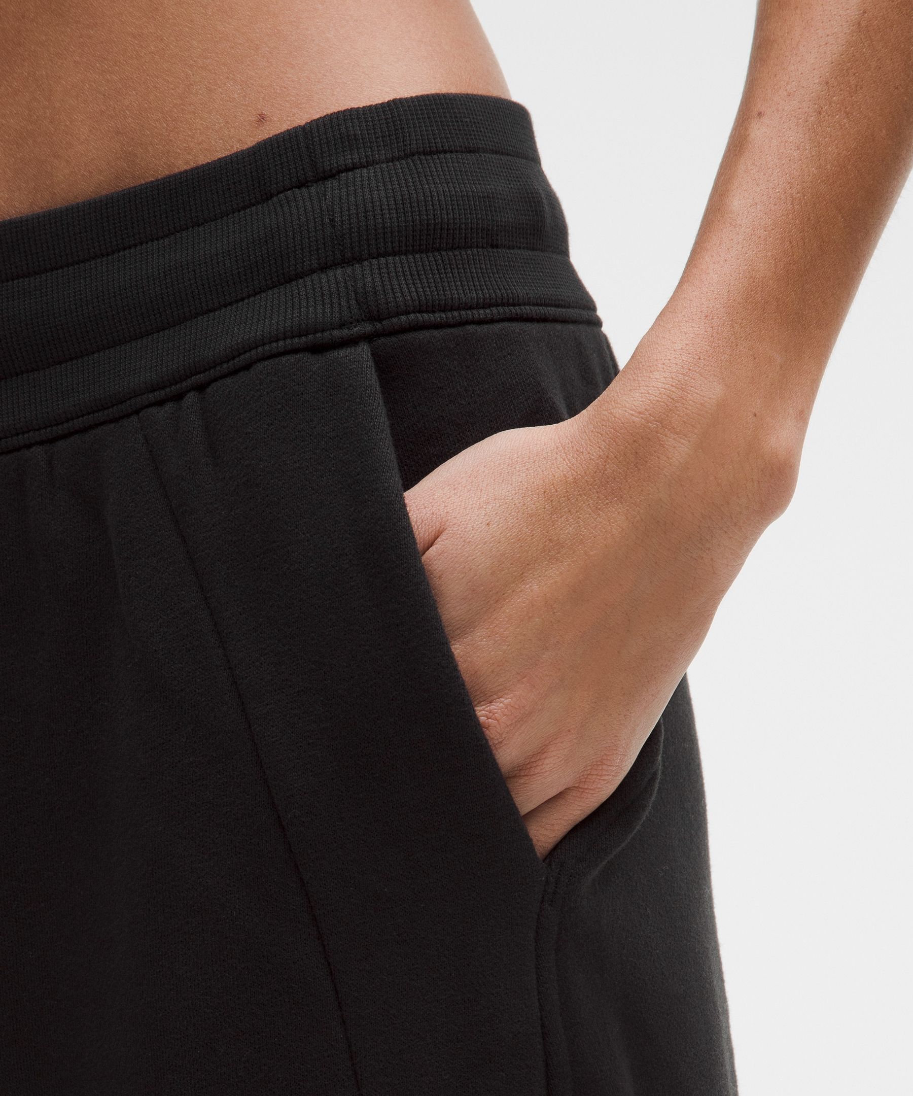 Scuba Mid-Rise Wide-Leg Pant *Short