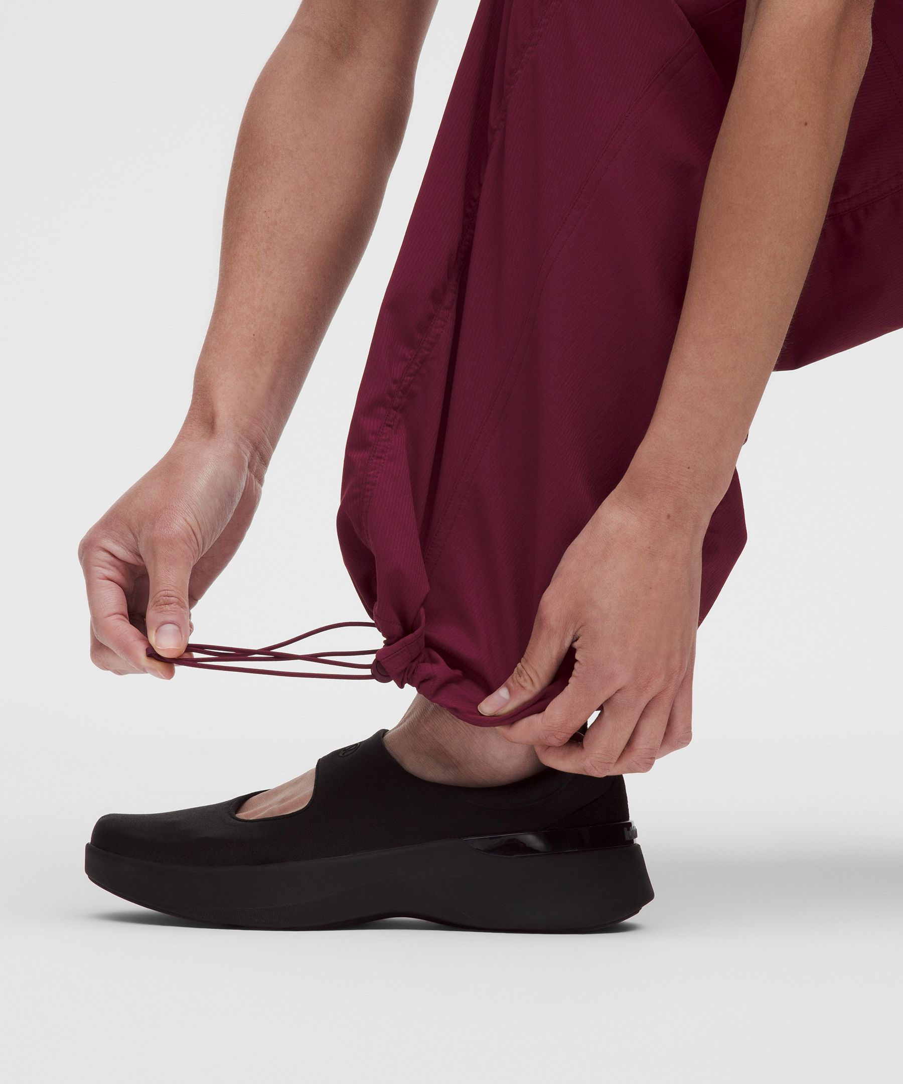 Dance Studio High-Rise Vented Wide-Leg Pants *Asia Fit
