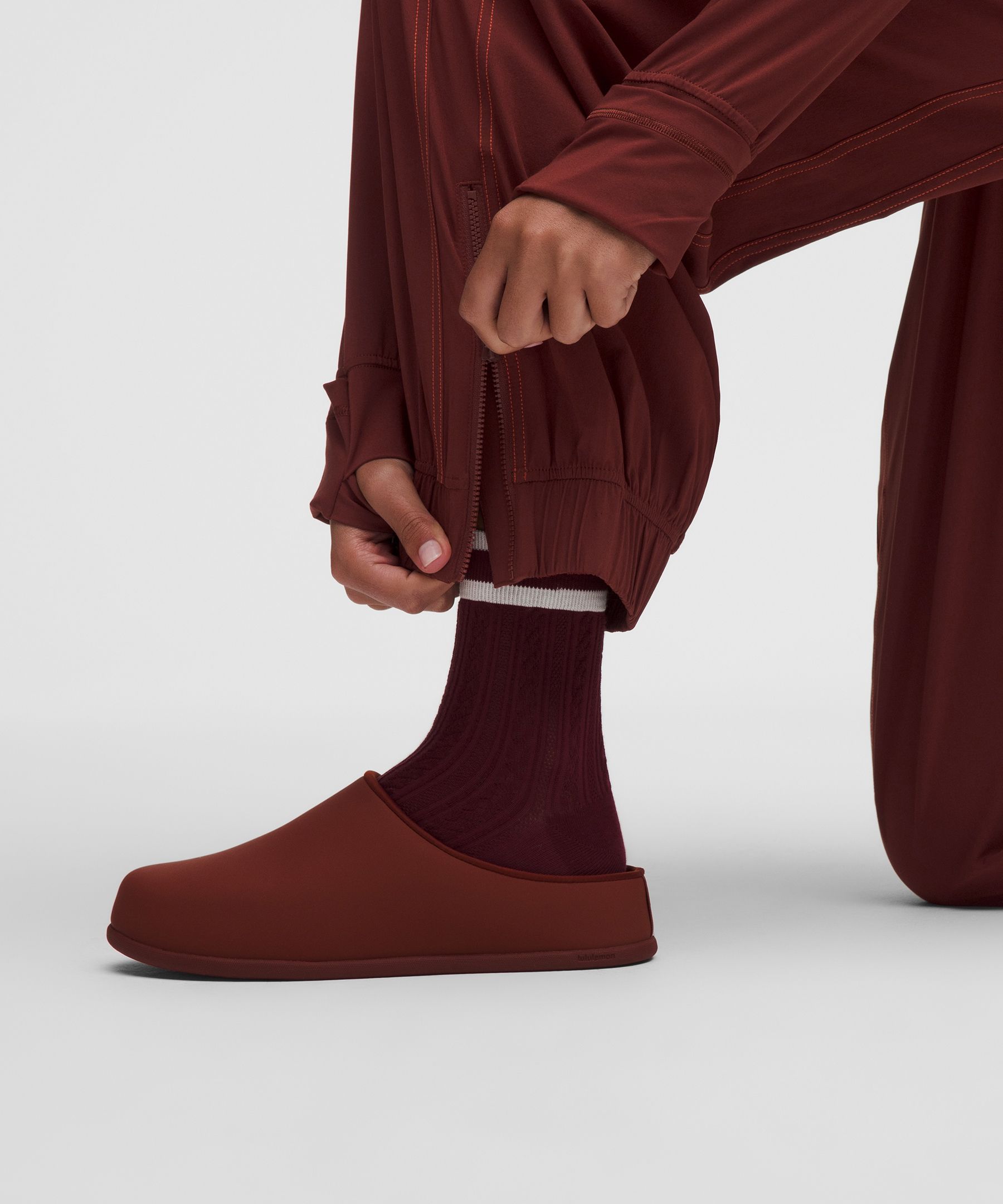 Define High-Rise Swift Jogger *Short