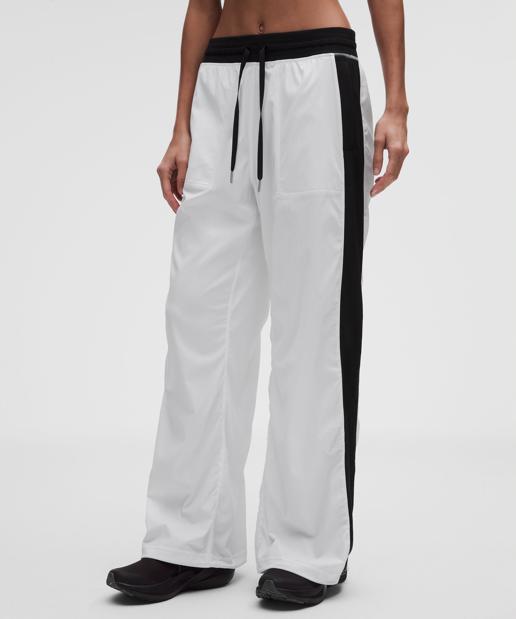 Dance Studio 寬版剪裁中腰長褲 *Colourblock