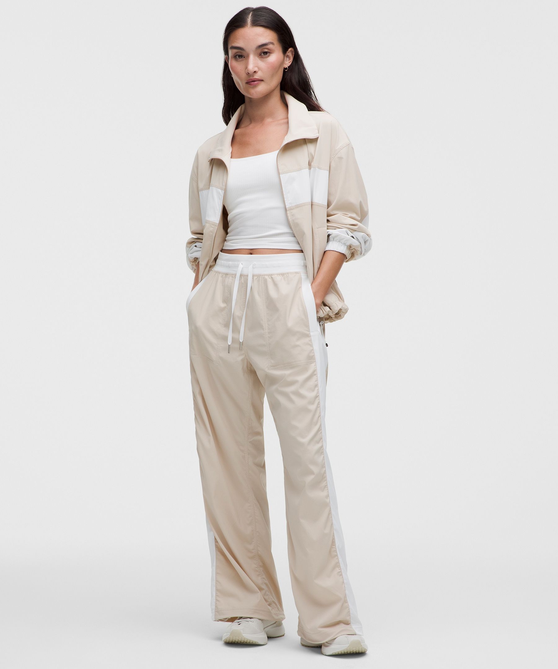 Dance Studio Mid-Rise Oversized-Fit Pant *Colourblock