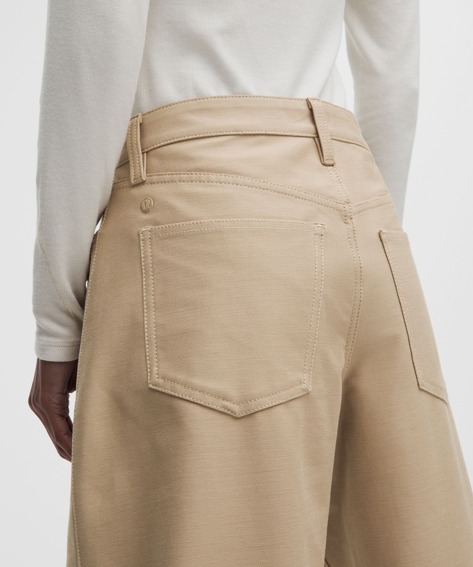 Pantal&oacute;n barril EasyFive de talle bajo *Largo est&aacute;ndar