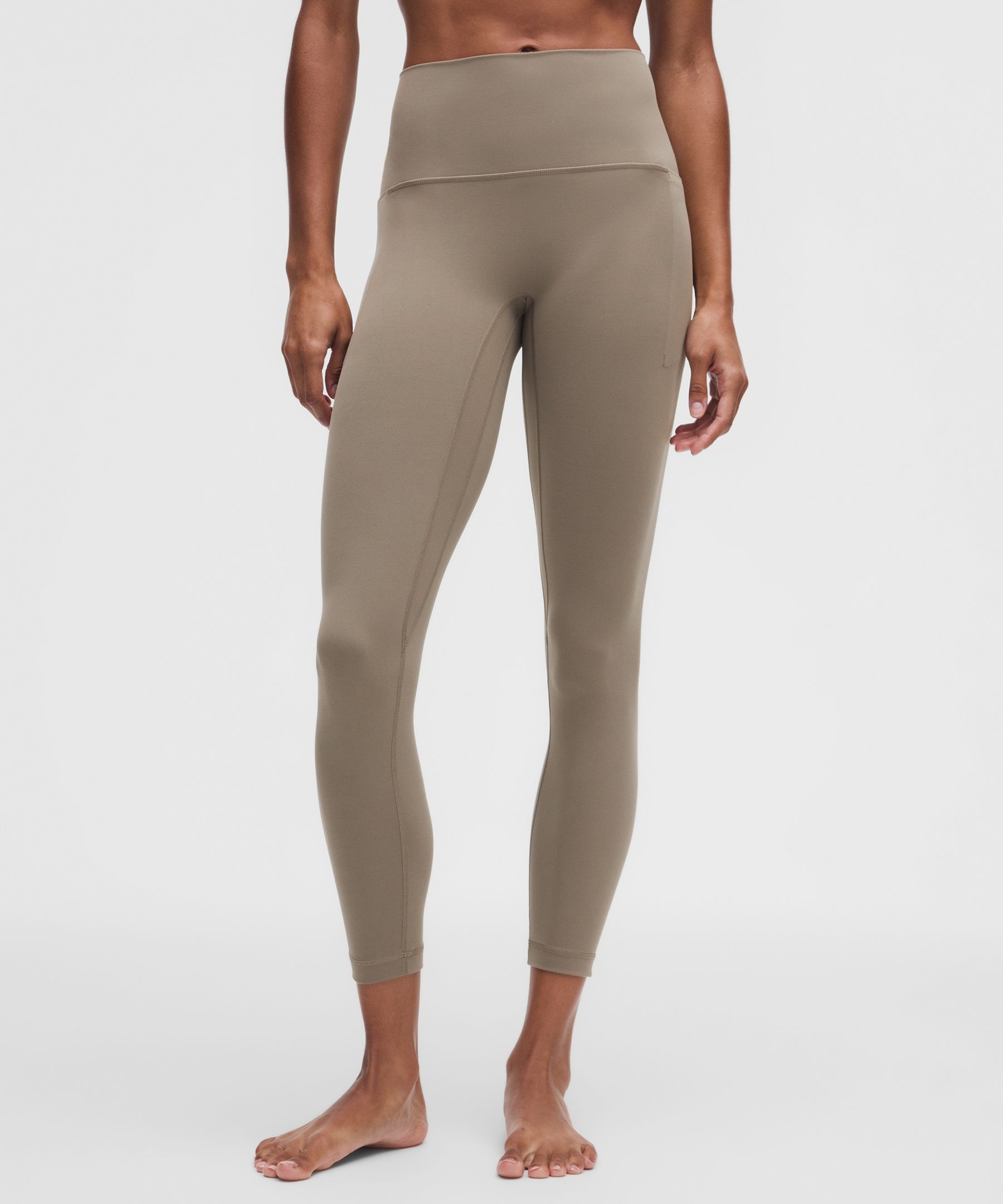 Legging lululemon Align No Line&trade; taile haute avec poches 64&nbsp;cm