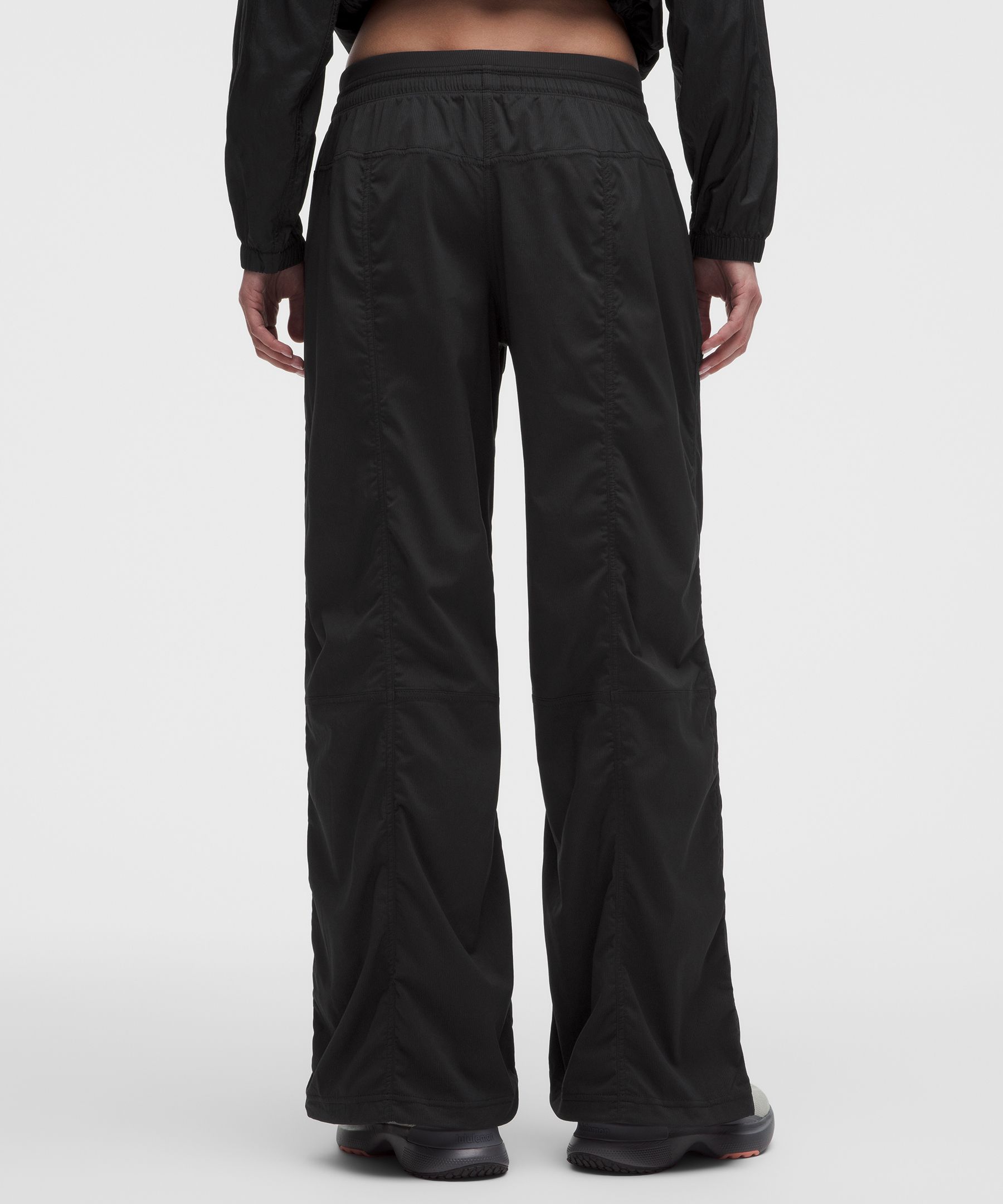 Dance Studio Evolve Low-Rise Oversized Pant