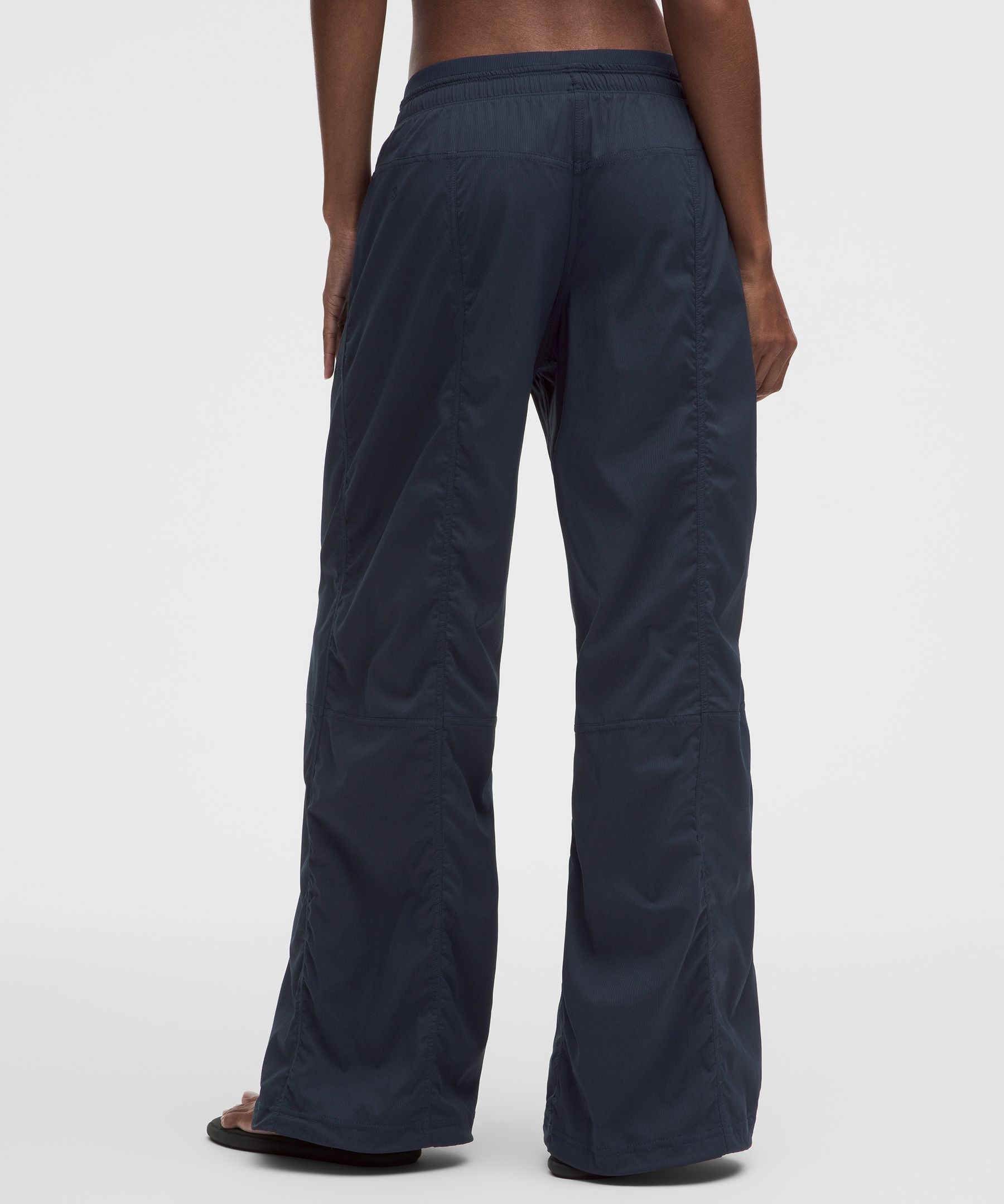 Dance Studio Evolve Low-Rise Oversized Pant