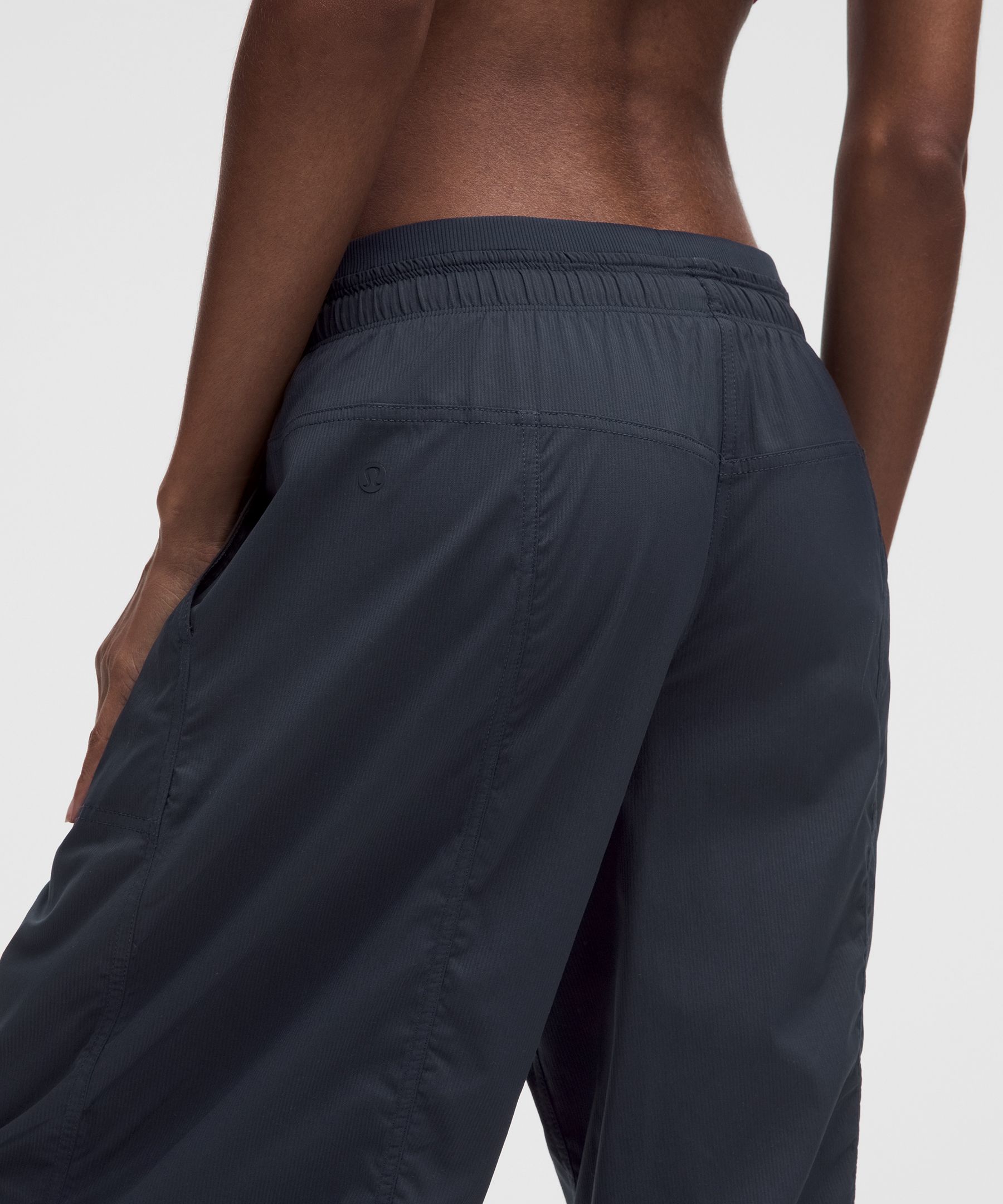 Dance Studio Evolve Low-Rise Oversized Pant
