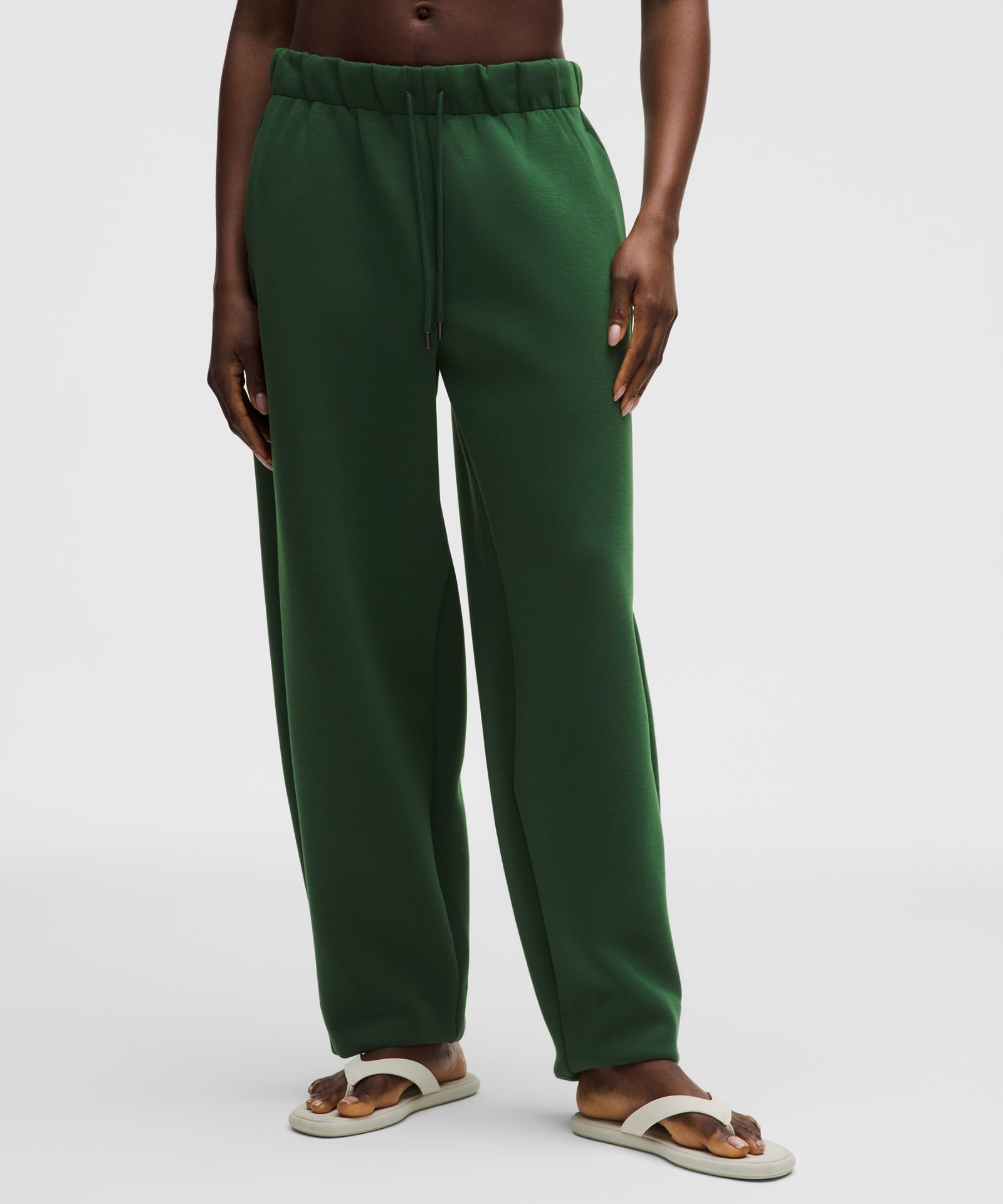 Женские брюки Lululemon Sleek Spacer Barrel-Leg — фото 2