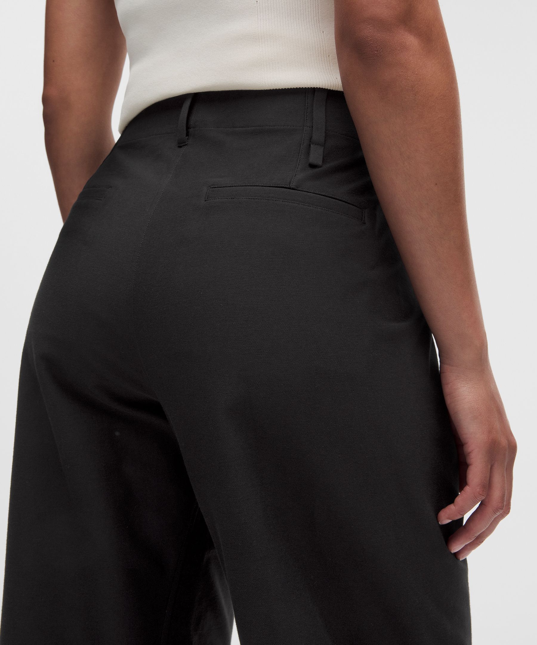 Utilitech Barrel-Leg Golf Pant