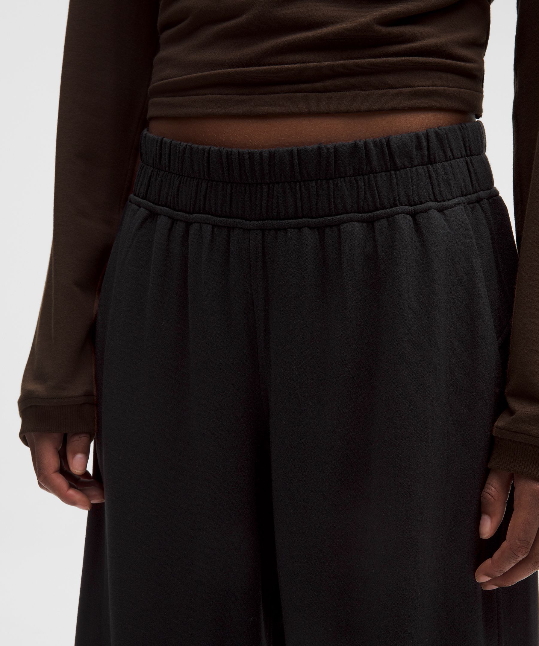 BeCalm Mid-Rise Wide-Leg Pant *Updated Fabric