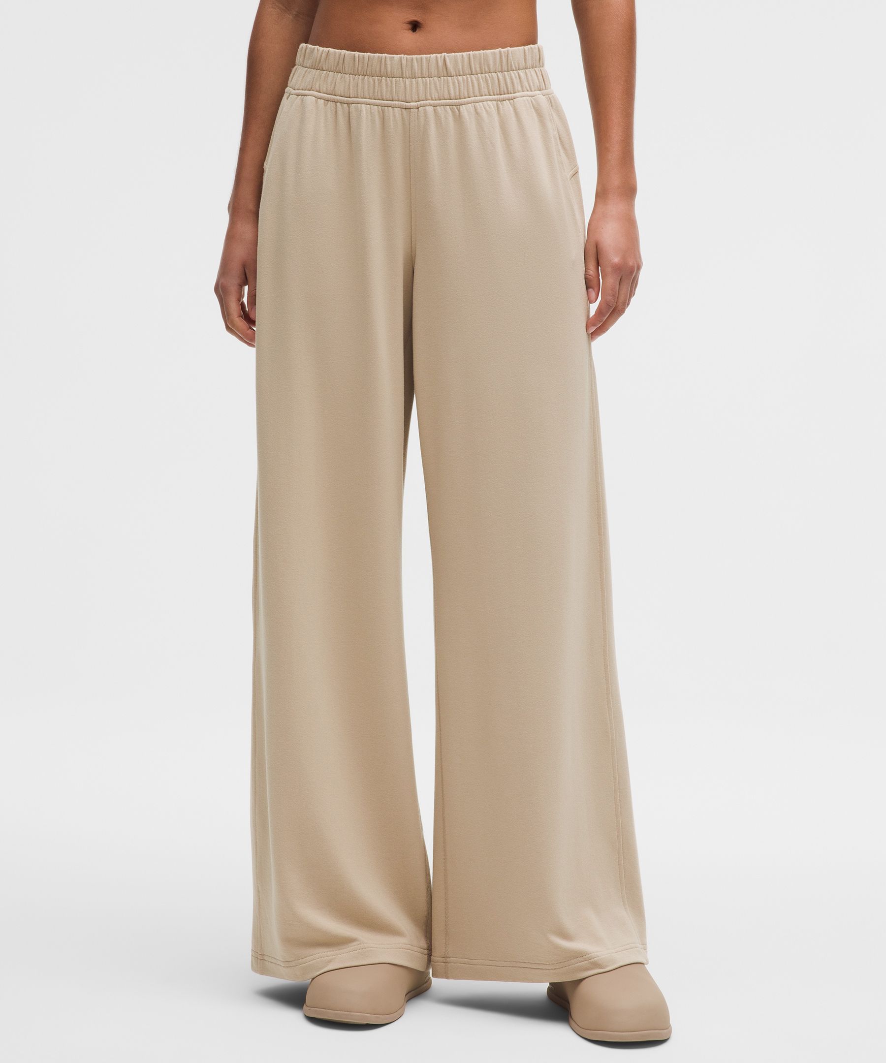 BeCalm Mid-Rise Wide-Leg Pant *Updated Fabric