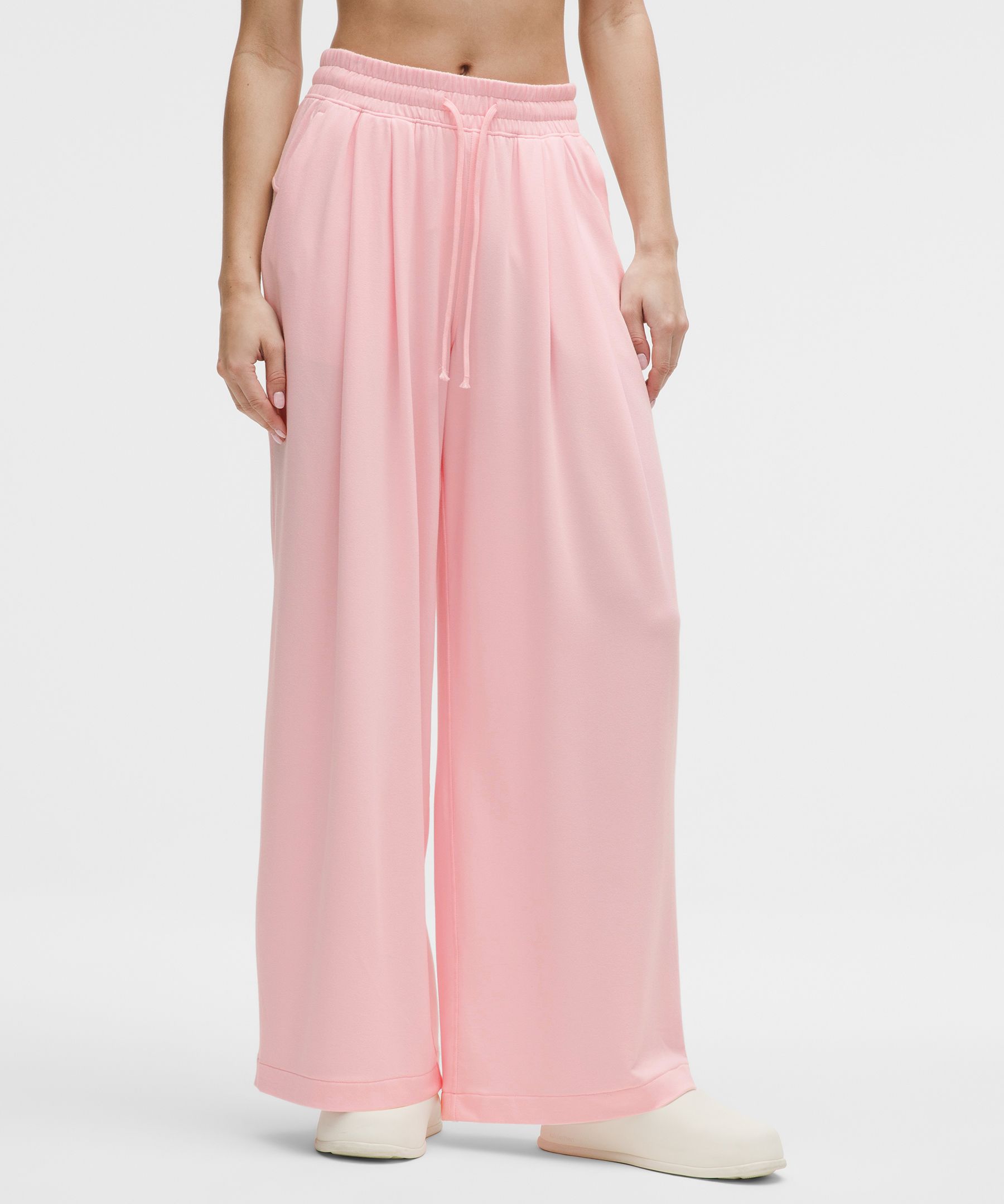 BeCalm High-Rise Pleated Extra-Wide Leg Pant Updated Fabric *Asia Fit
