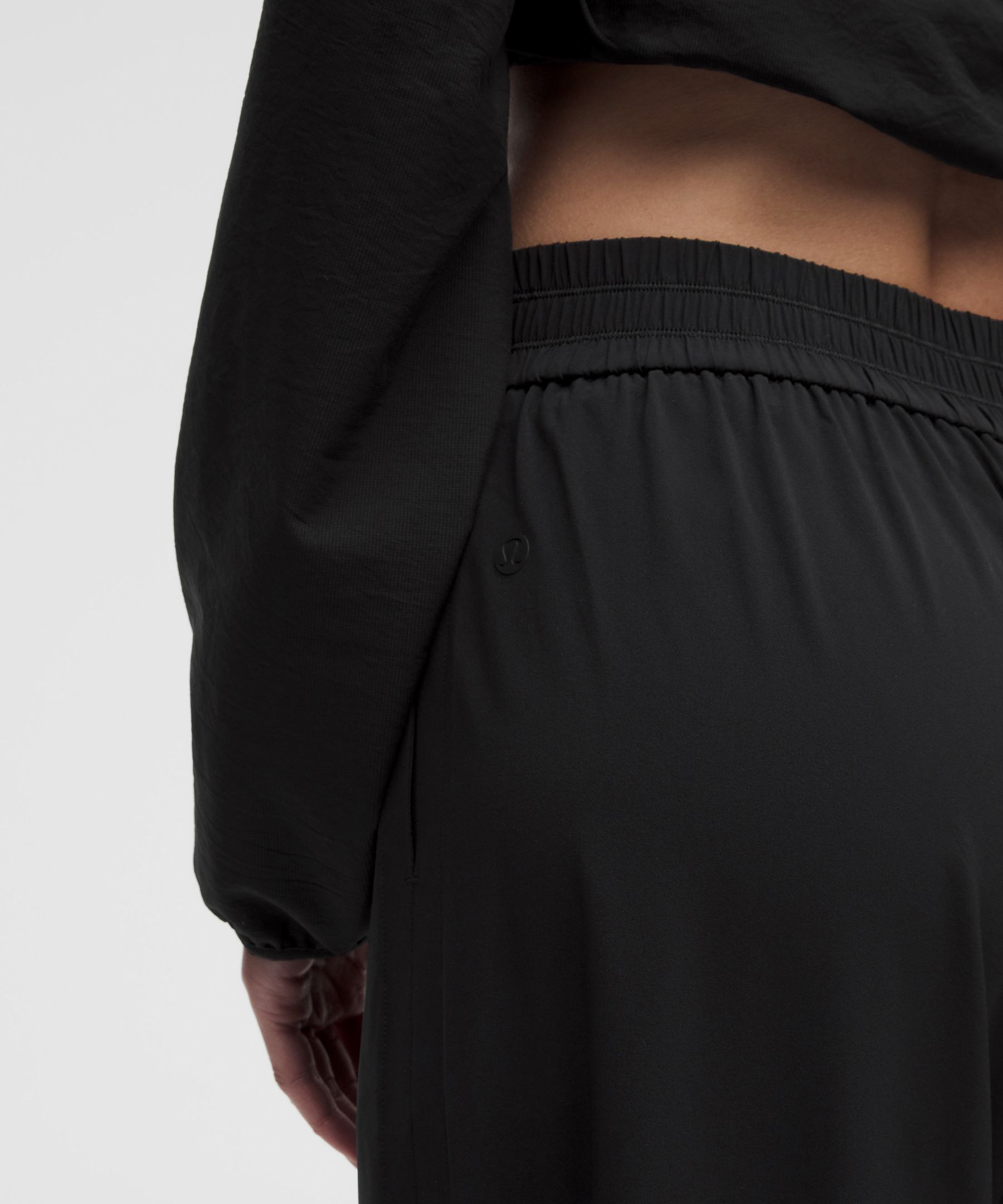 Breezily ミッドライズパンツ *アジアフィット | パンツ | Lululemon JP