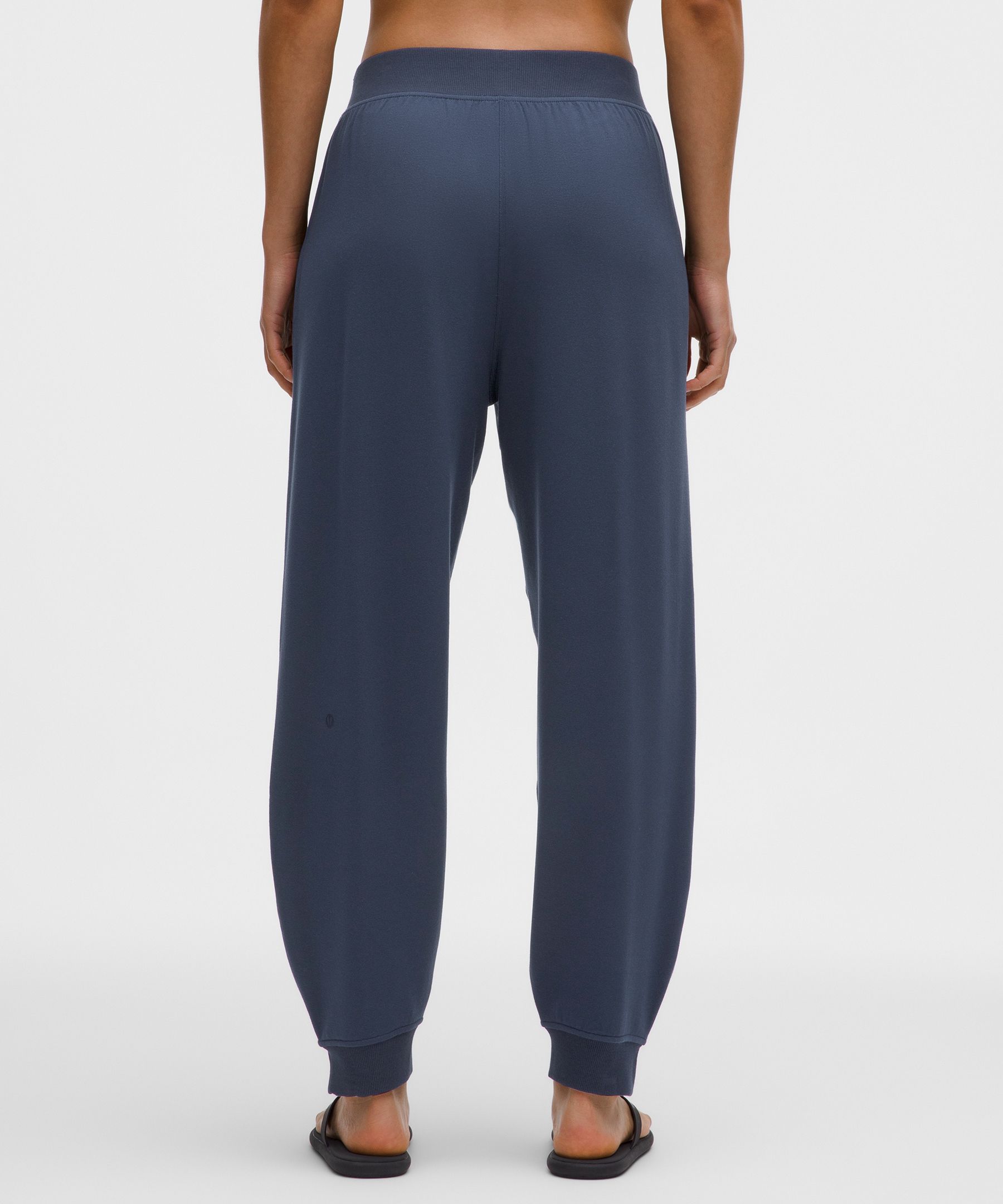 BeCalm Mid-Rise Side-Slit Jogger